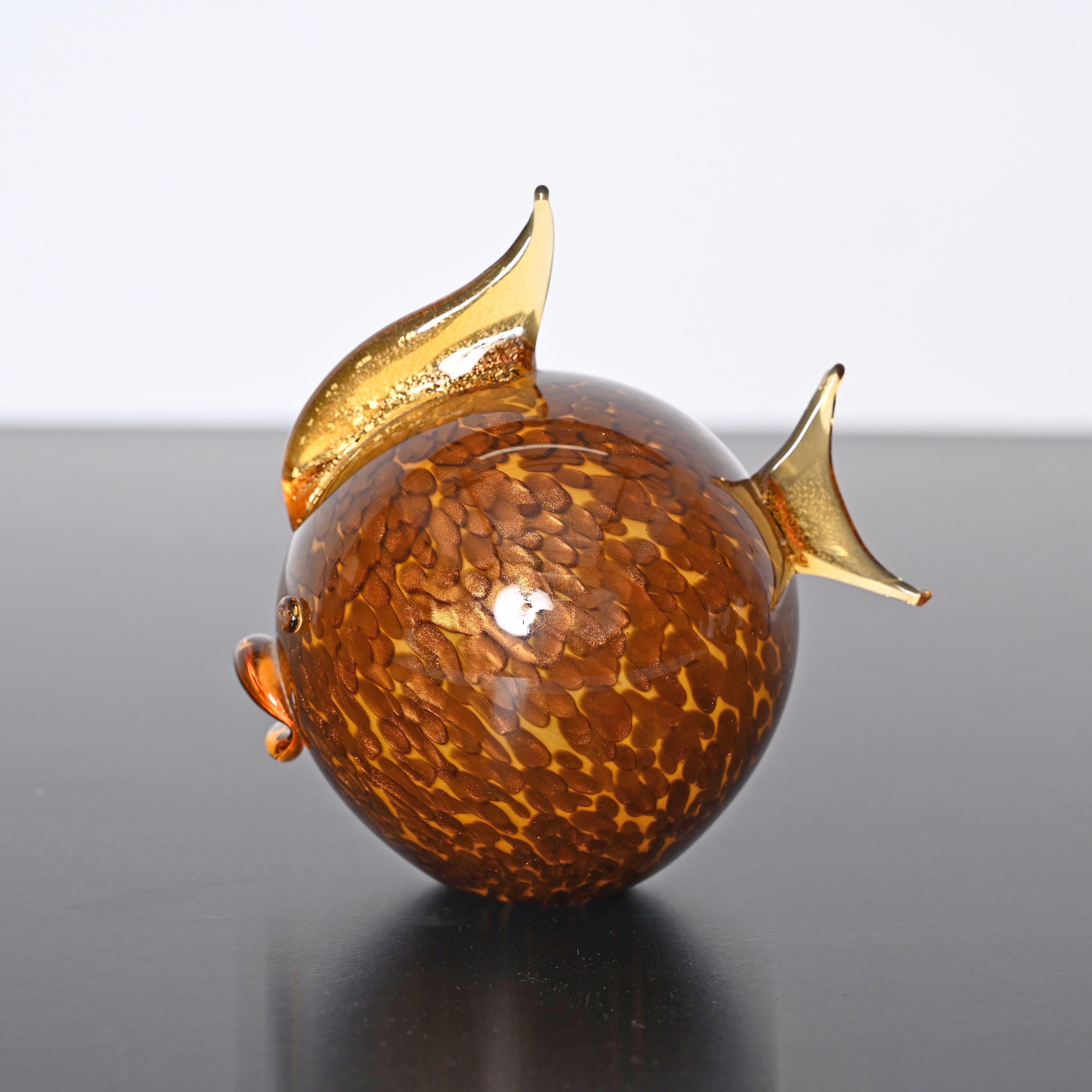 Puffer Fish Sculpture in Murano Glass with Golden Fishscales, Italy, 1980s 3