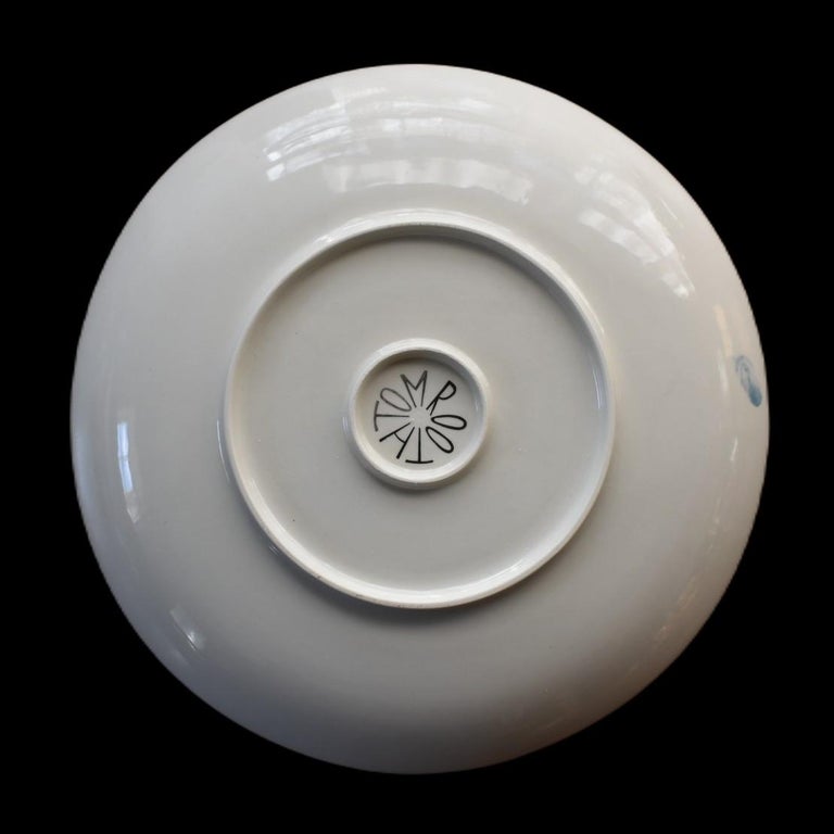 Puffer-plate (Pufferfish, by Tom Rooth, with his thumbprint on the ...