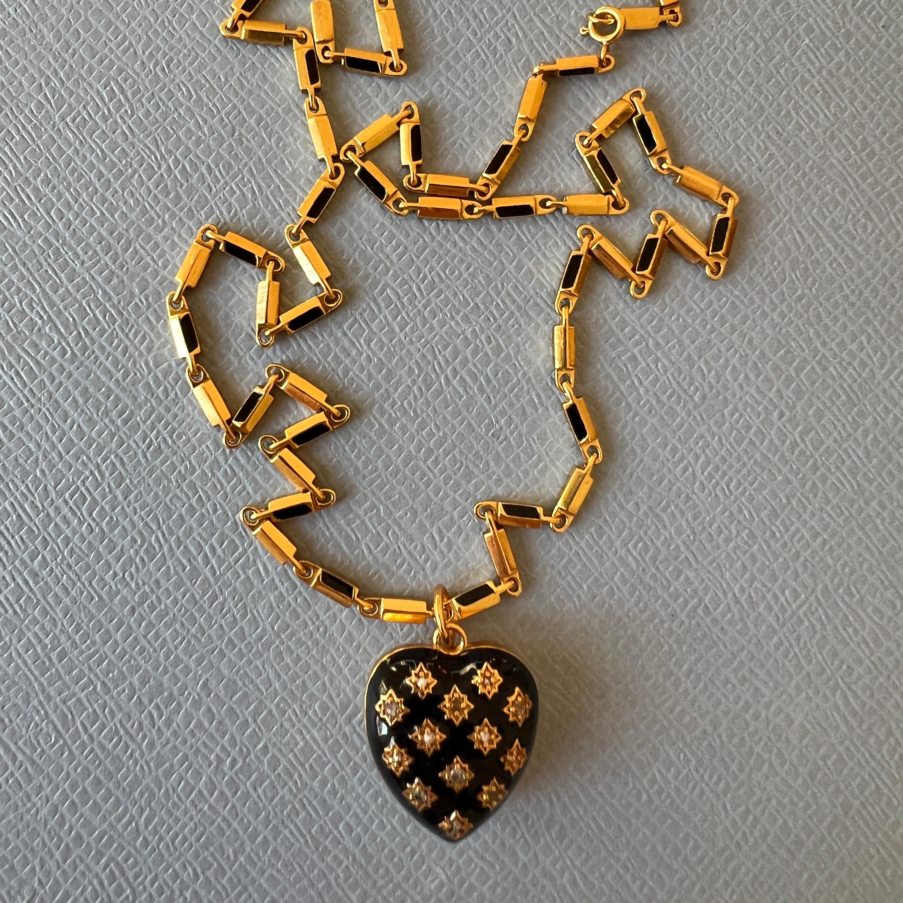 Collana con cuore gonfio Diamante bianco Smalto nero Stile vittoriano in vendita 6