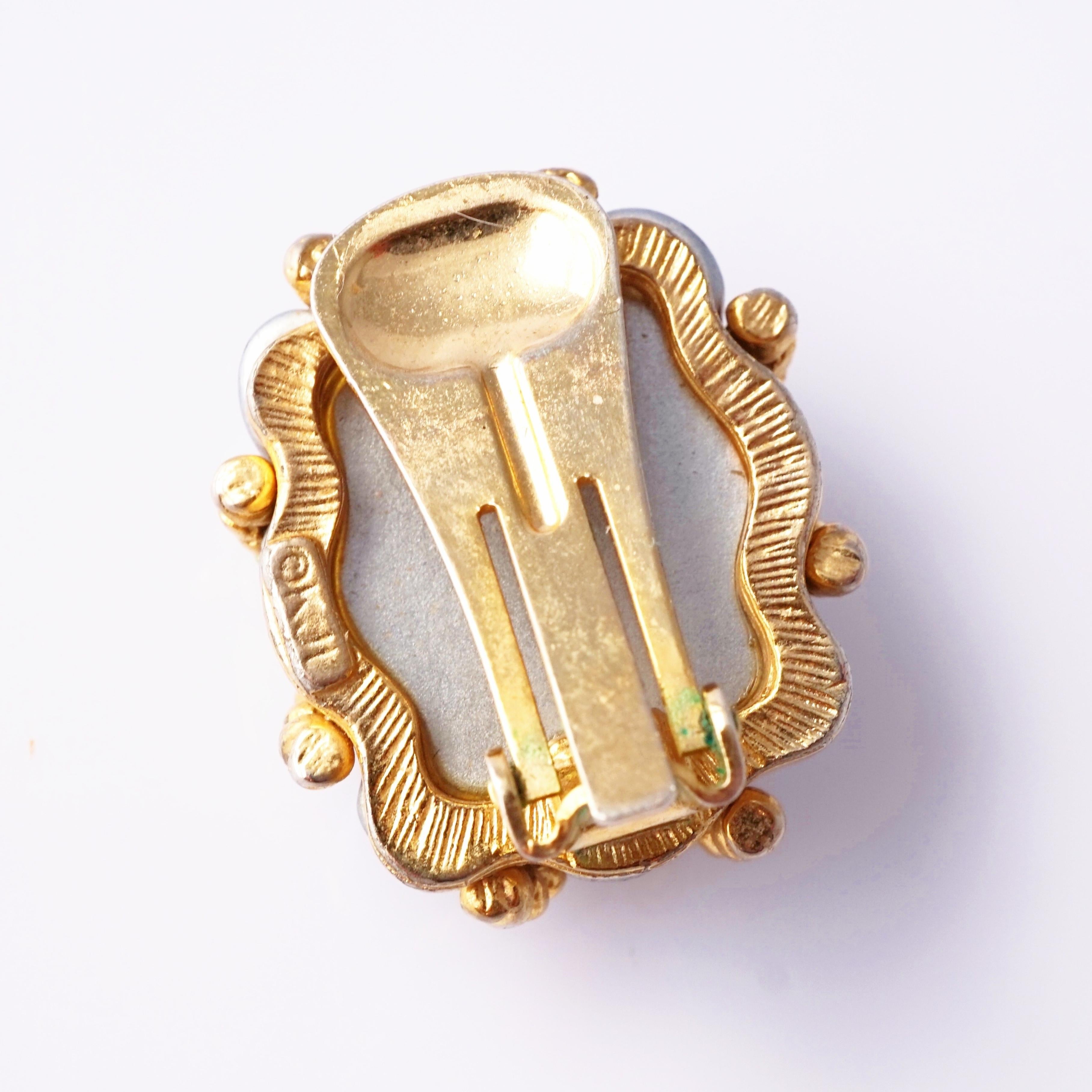 Puffy Quilted Two Tone Rectangular Earrings By Kenneth Jay Lane, 1980s For Sale 2