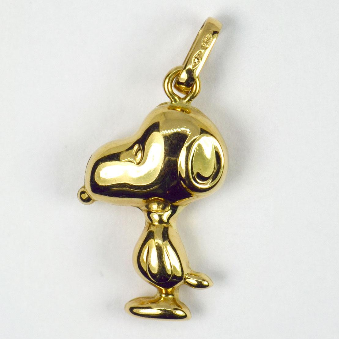gold snoopy charm