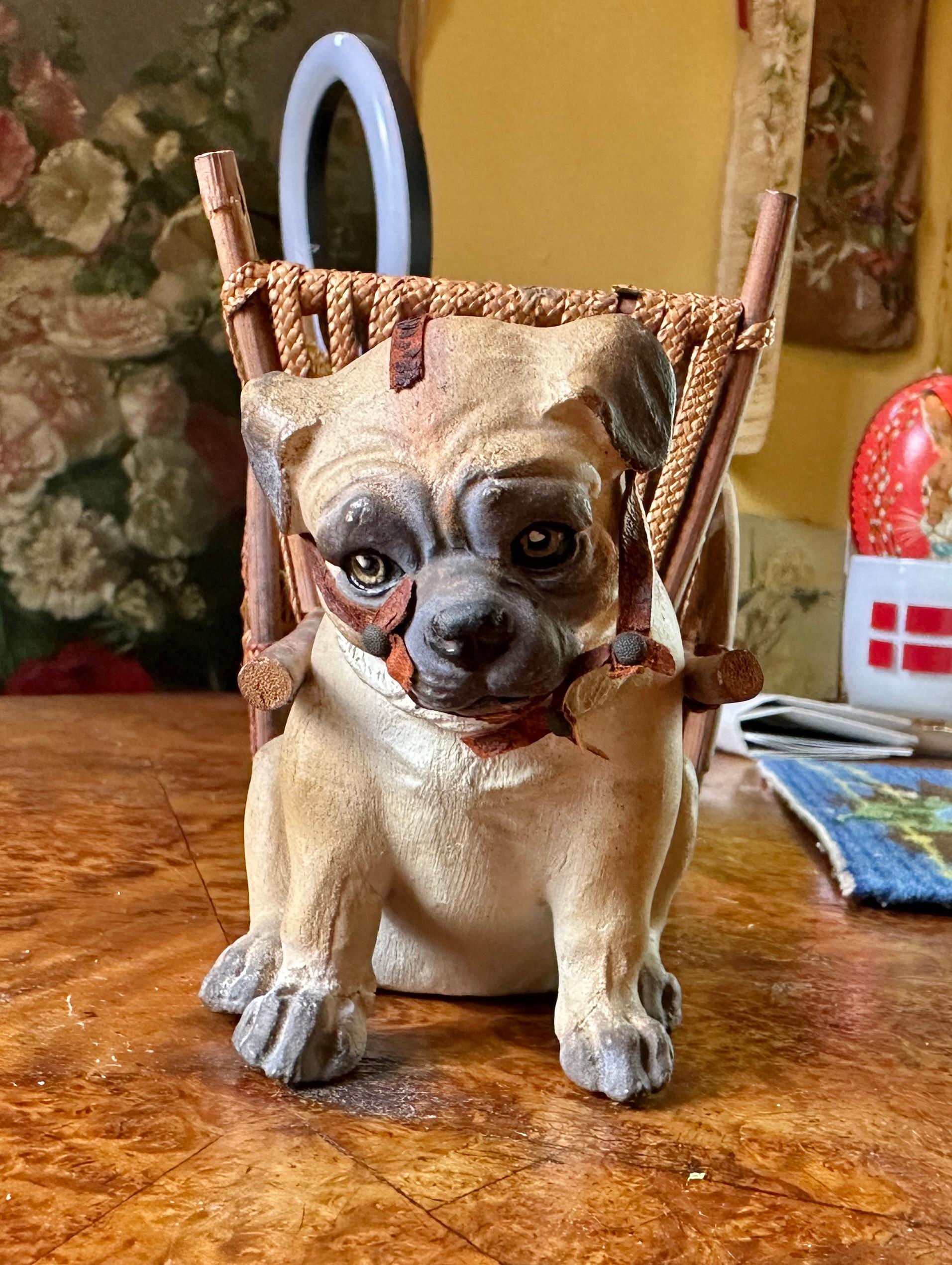 Pug Französischer Bulldogge Puppy Hundewagen Candy Container Deutschland Antike 1910 Weihnachtsgeschenk im Zustand „Hervorragend“ im Angebot in New York, NY