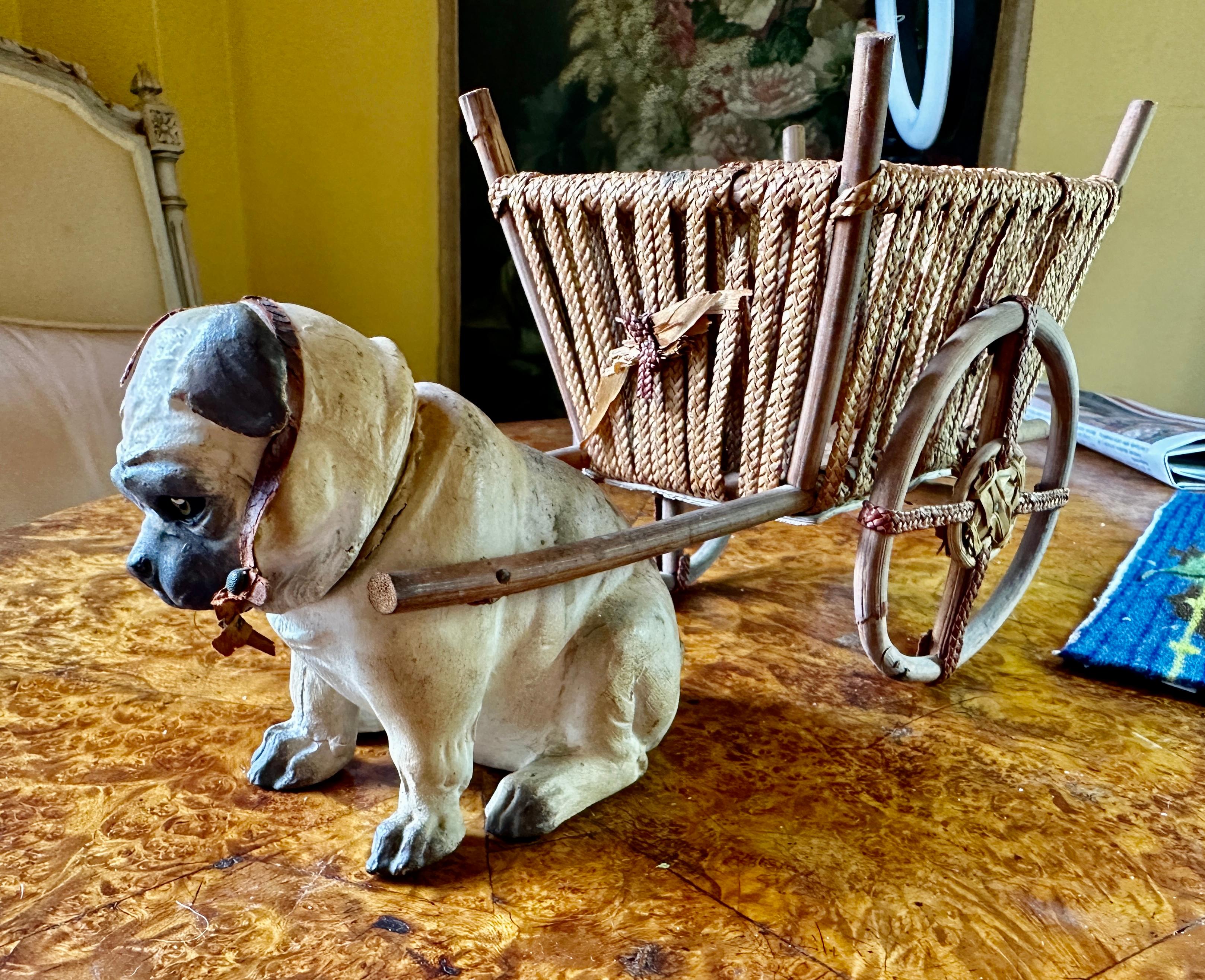 Pug Französischer Bulldogge Puppy Hundewagen Candy Container Deutschland Antike 1910 Weihnachtsgeschenk für Damen oder Herren im Angebot