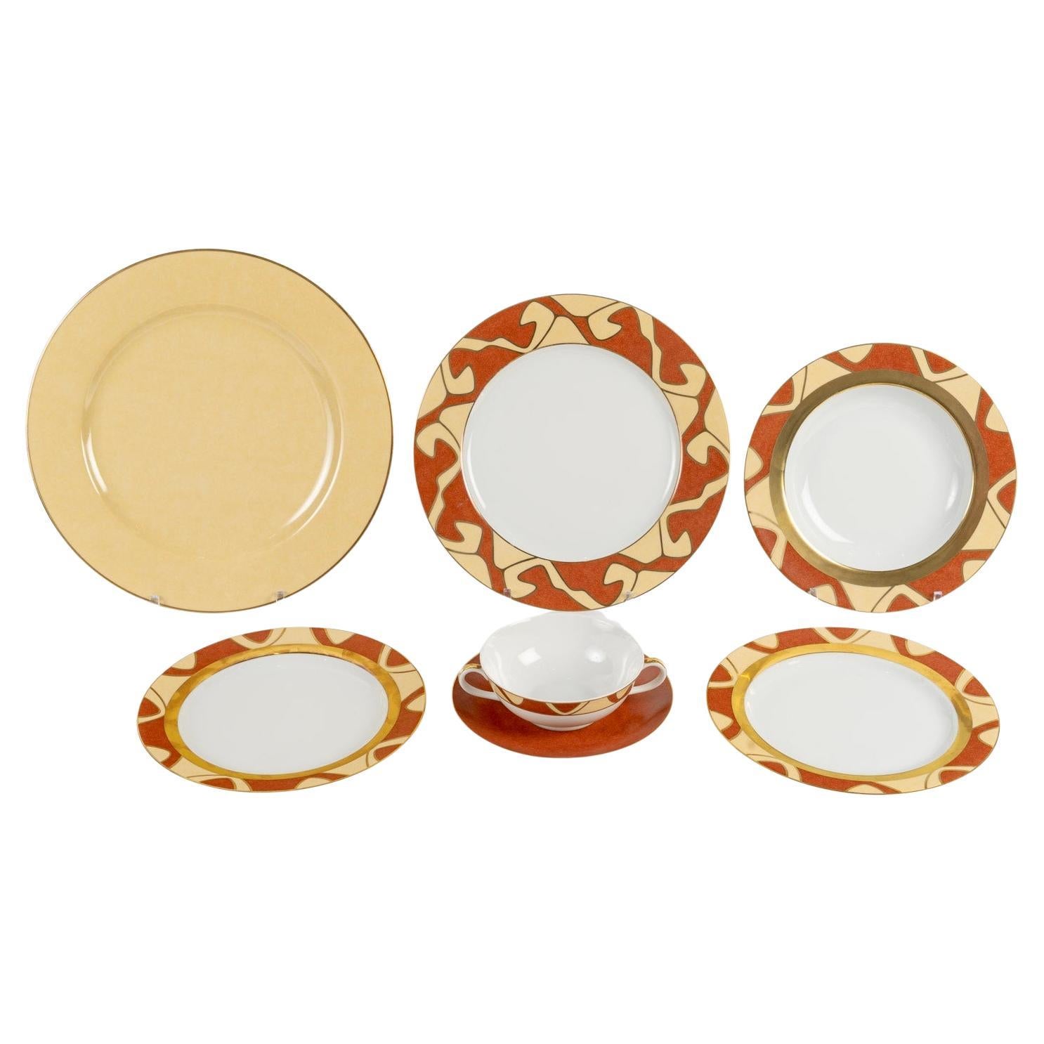 Puiforcat - Art Deco Porcelain Tableware Kilim 61 Pieces en venta