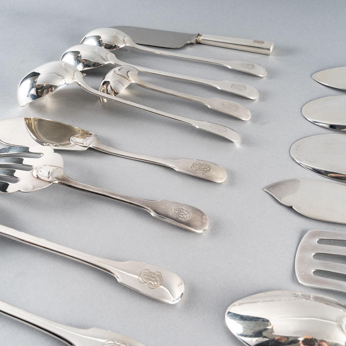 Puiforcat, Cutlery Flatware Set Louvois and Turenne Sterling Silver 162 Pieces 7