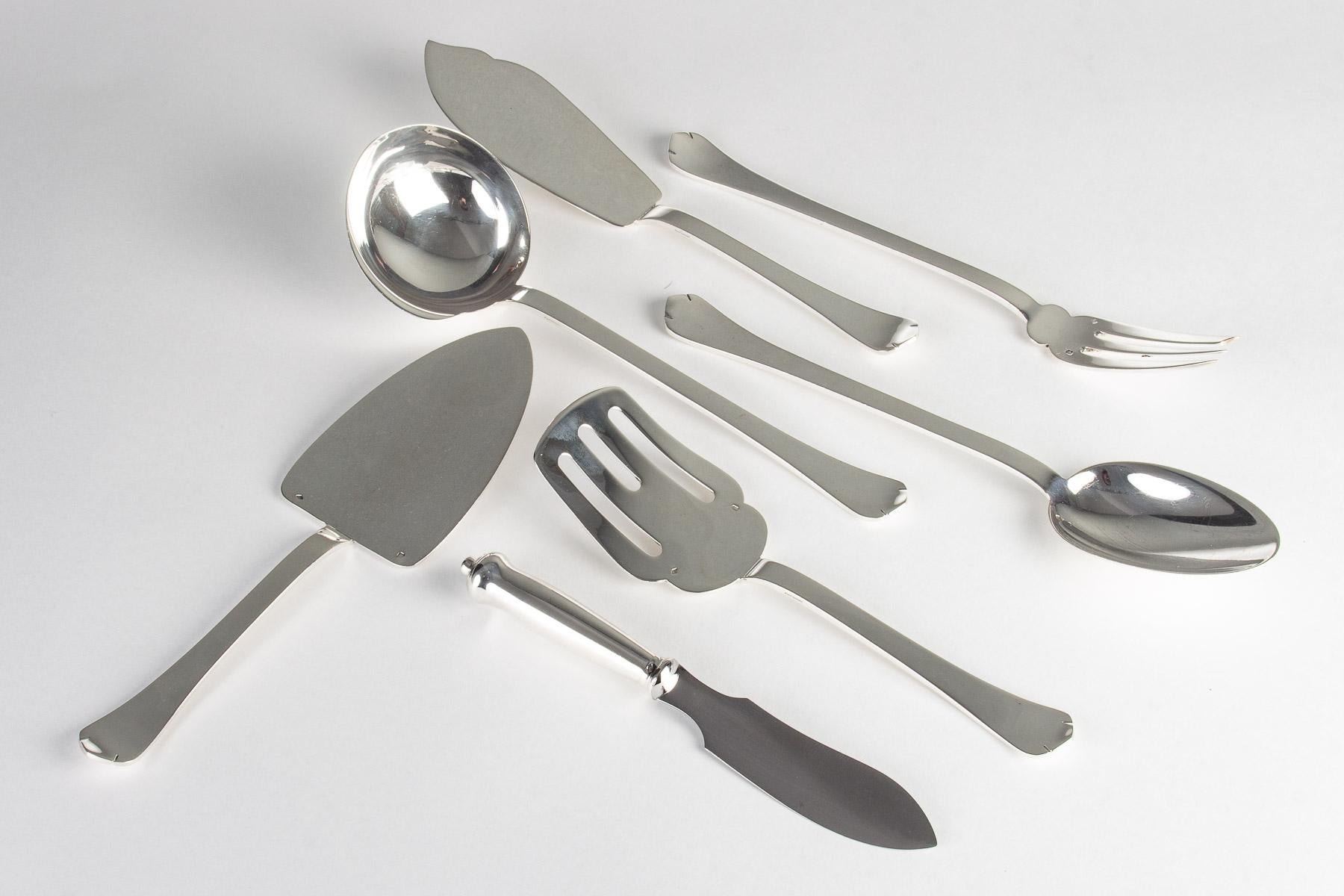 Puiforcat, Cutlery Flatware Set Medicis Sterling Silver, 139 Pieces 11