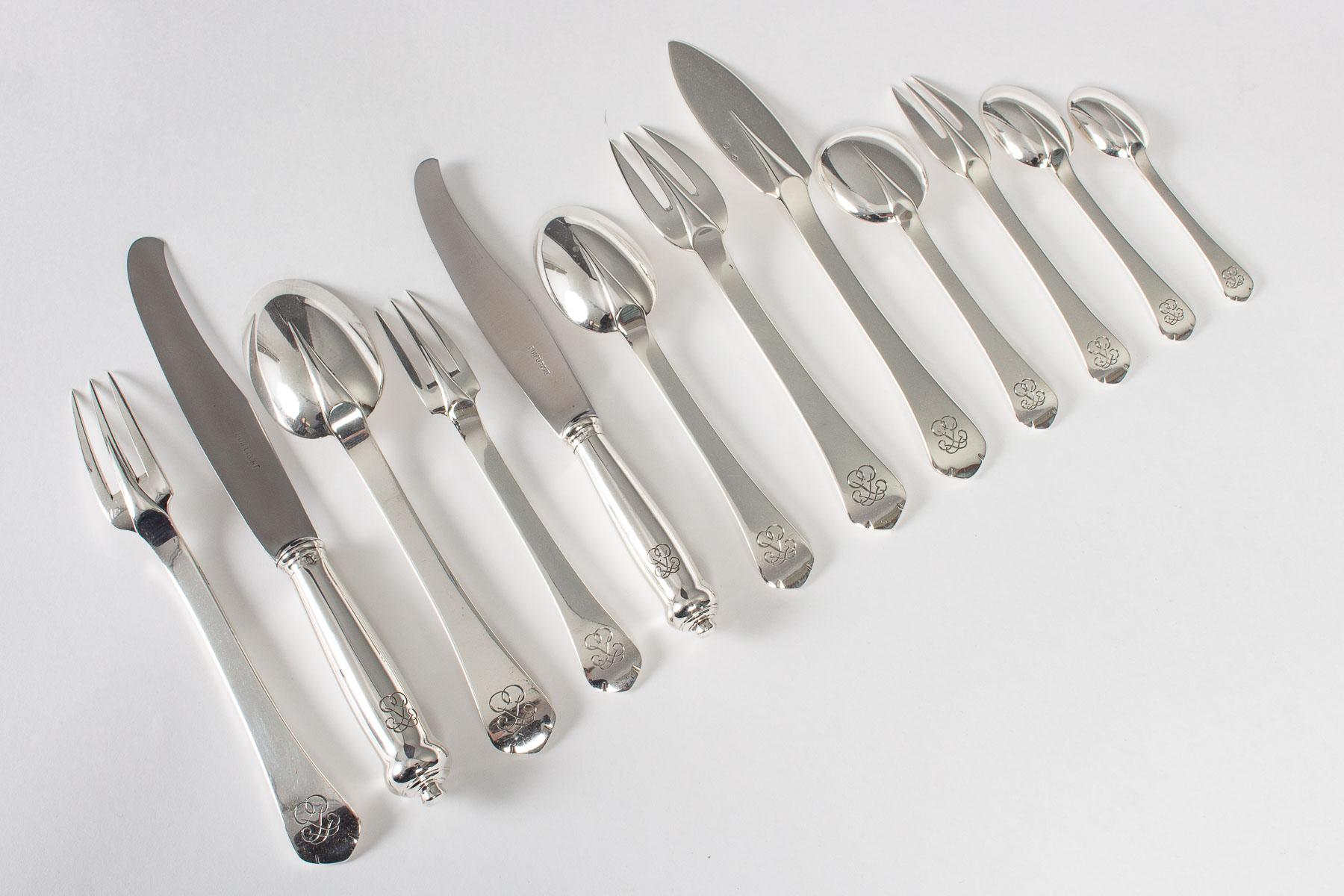 Puiforcat, Cutlery Flatware Set Medicis Sterling Silver, 139 Pieces 1