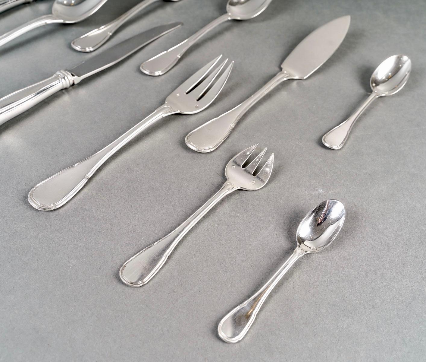 Puiforcat - Cutlery Flatware Set Noailles Sterling Silver - 145 Pieces For Sale 8