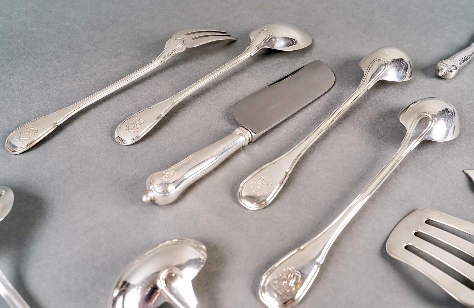 Louis XV Puiforcat - Cutlery Flatware Set Noailles Sterling Silver - 145 Pieces For Sale