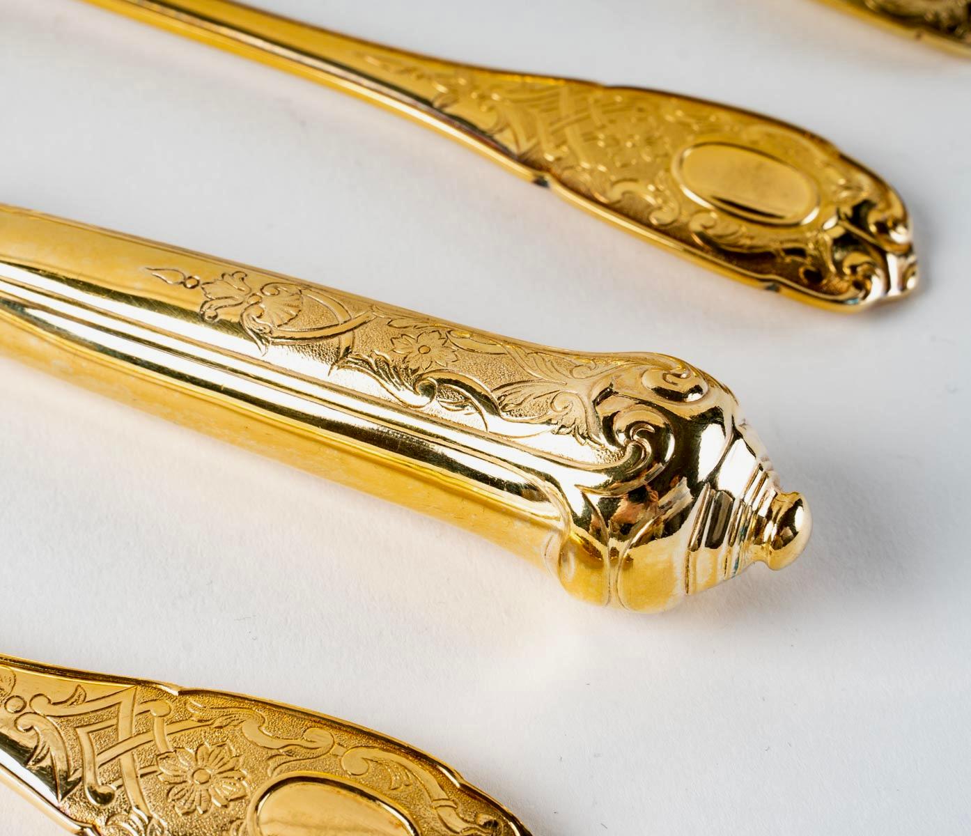 Puiforcat, Elysée Vermeil Gold Sterling Silver Flatware Cutlery Set, 70 Pieces In Good Condition In Boulogne Billancourt, FR