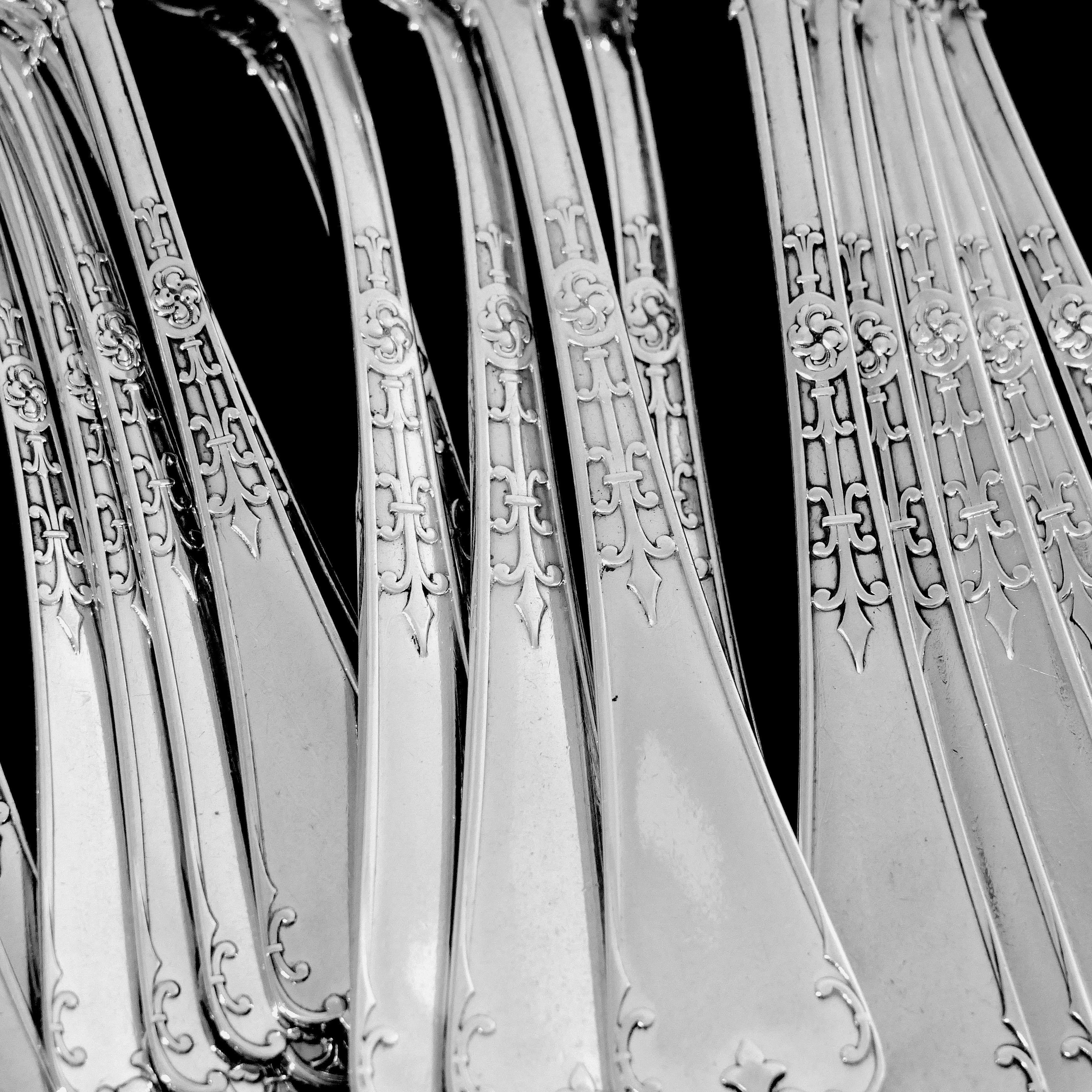 Late 19th Century Puiforcat French Sterling Silver Dinner Dessert Flatware Set, Fer De Lance For Sale