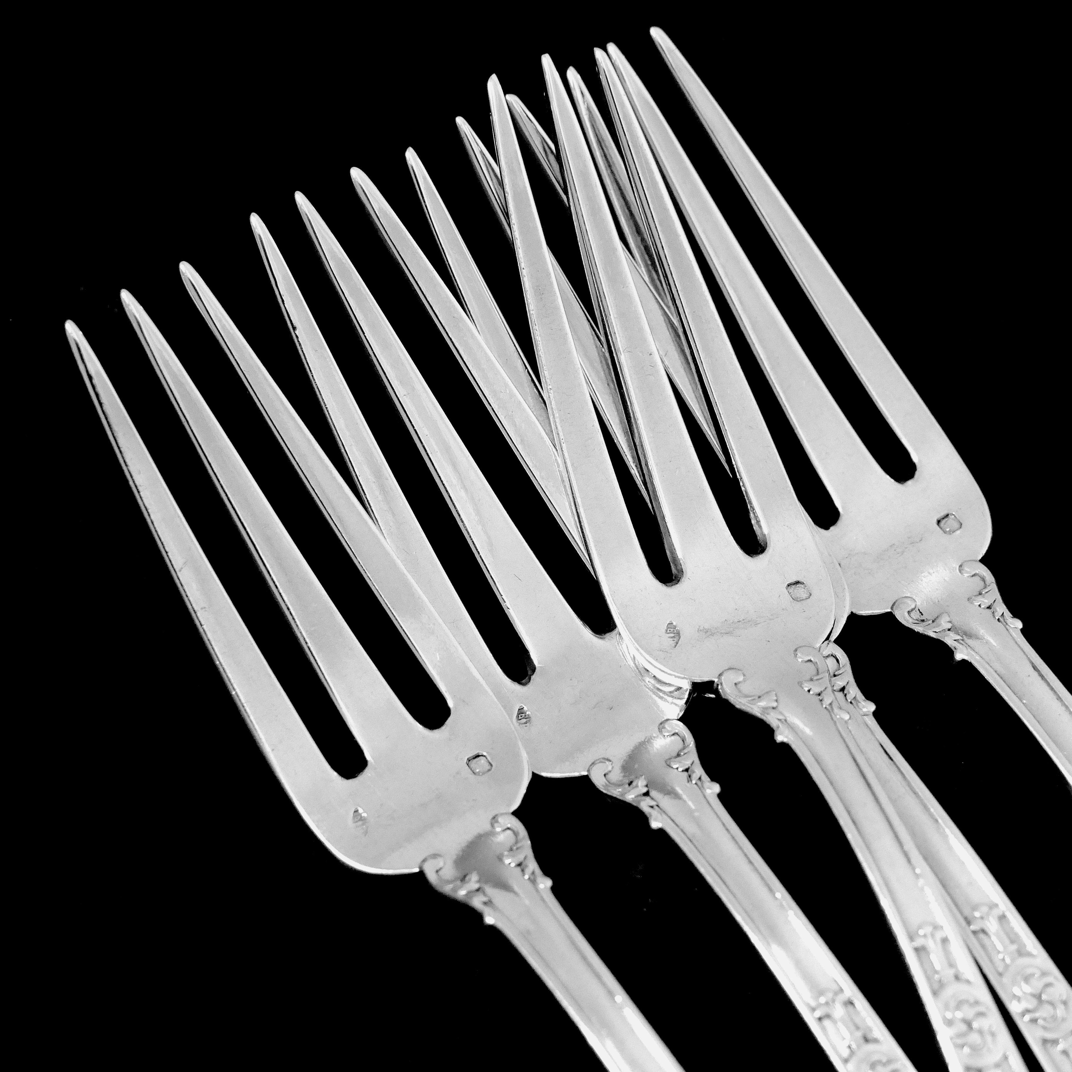 Puiforcat French Sterling Silver Dinner Dessert Flatware Set, Fer De Lance For Sale 3