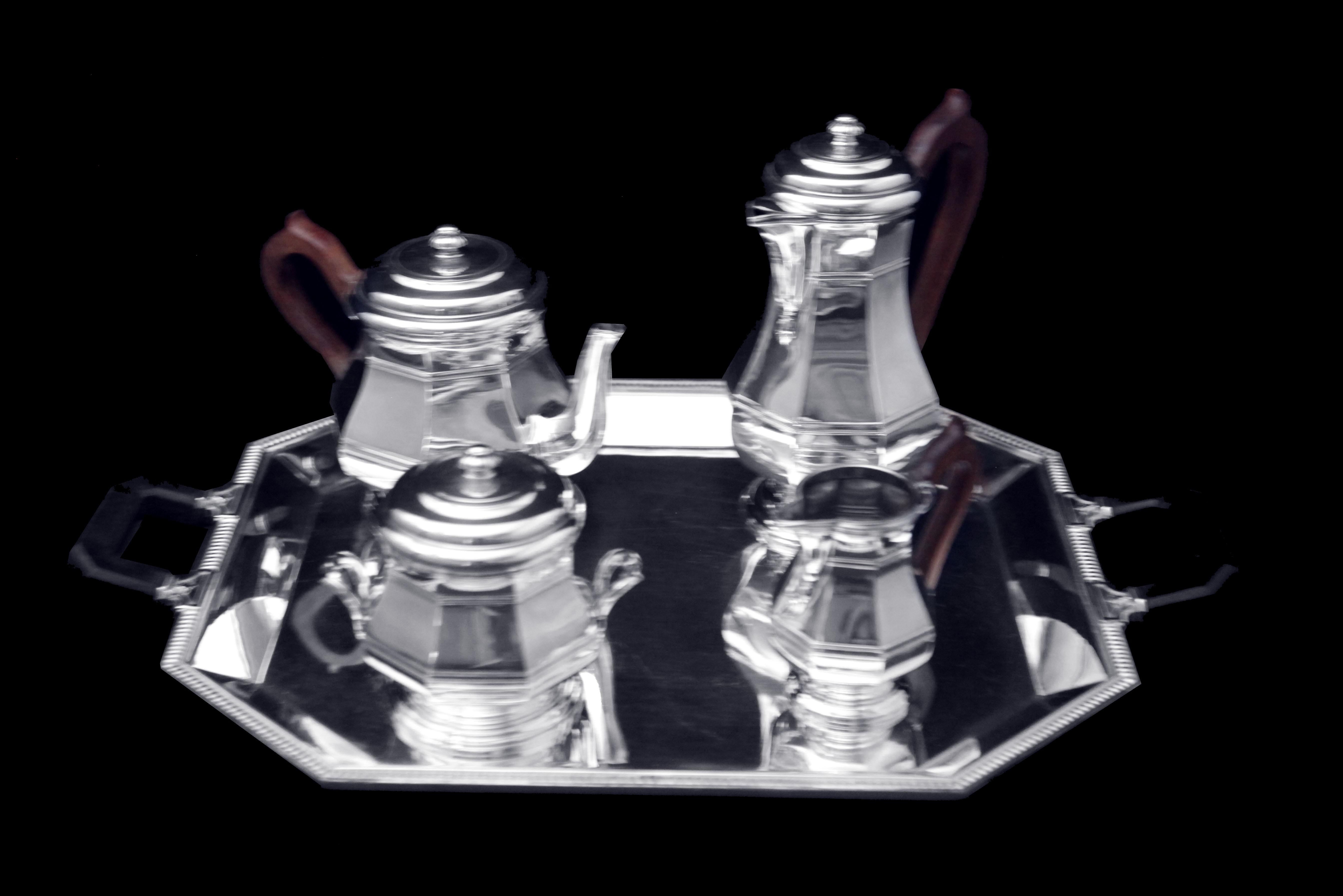Puiforcat (Hermes) & Christofle: 5pc. French Art Deco Sterling Silver Tea Set ! In Good Condition For Sale In Wilmington, DE