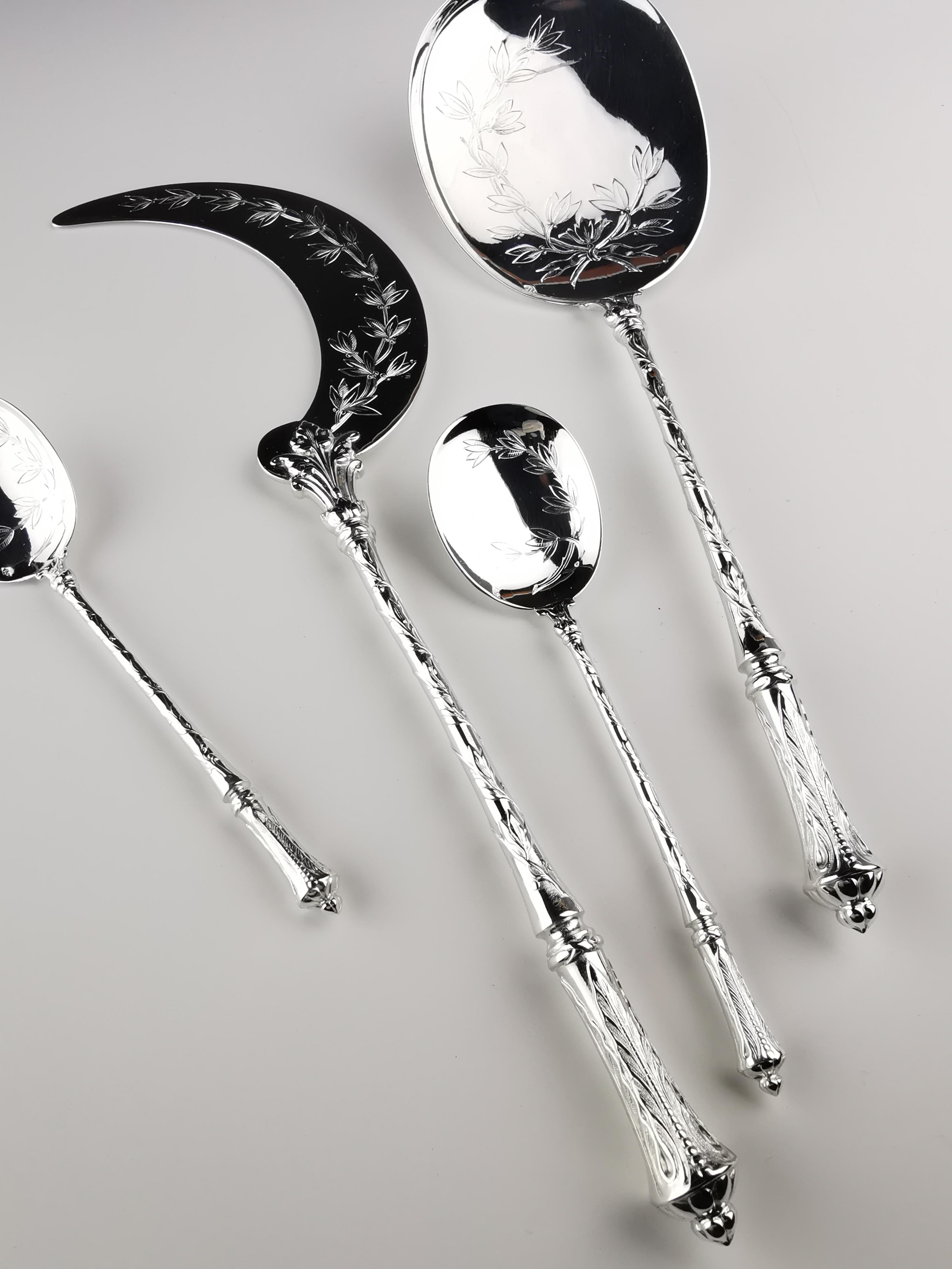 Puiforcat - Ice Cream Spoons Service - French Minerve Sterling Silver For Sale 5