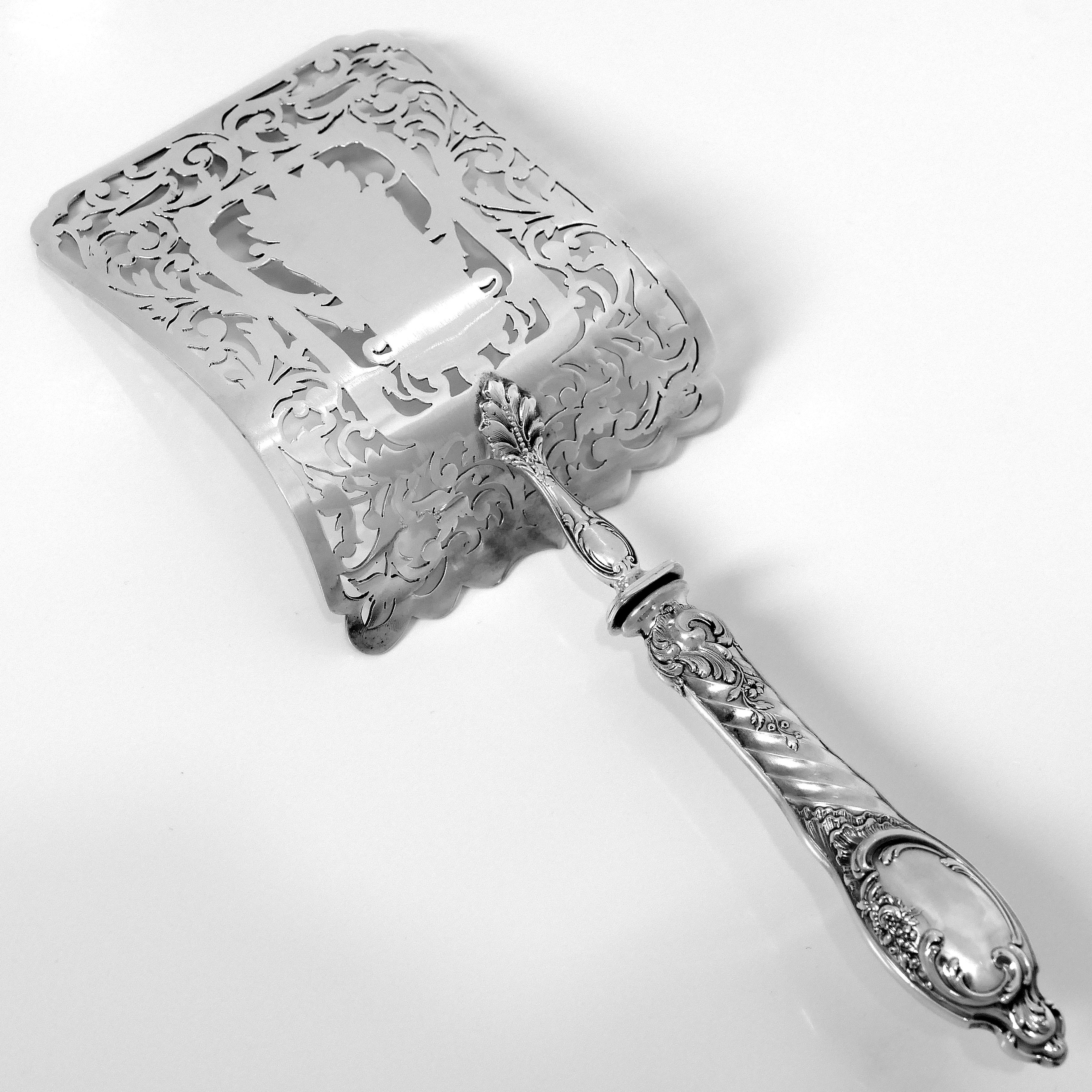 Late 19th Century Puiforcat Rare French Sterling Silver Asparagus Pastry Toast Server