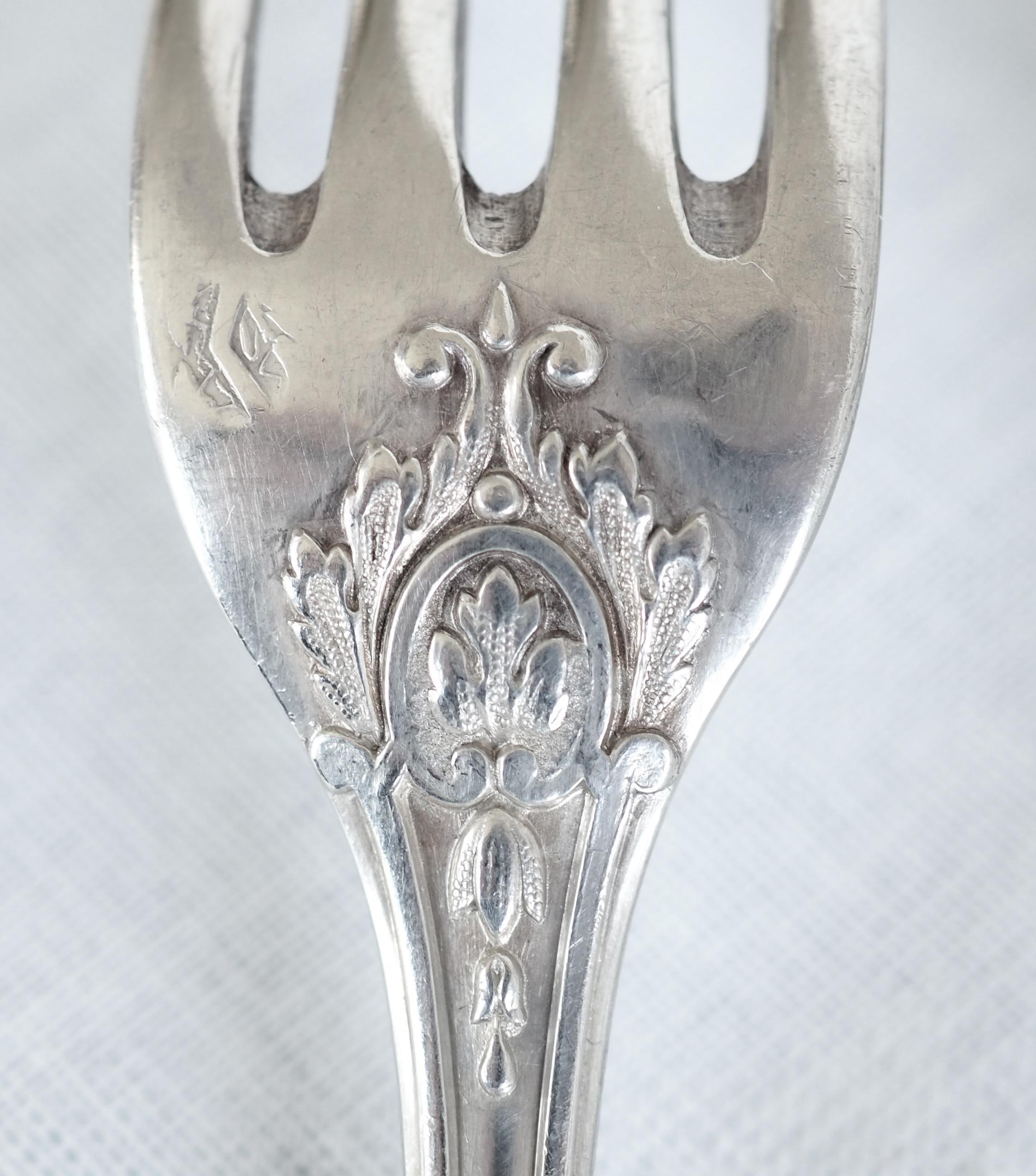 19th Century Puiforcat : Regency style sterling silver child's set - birth gift For Sale