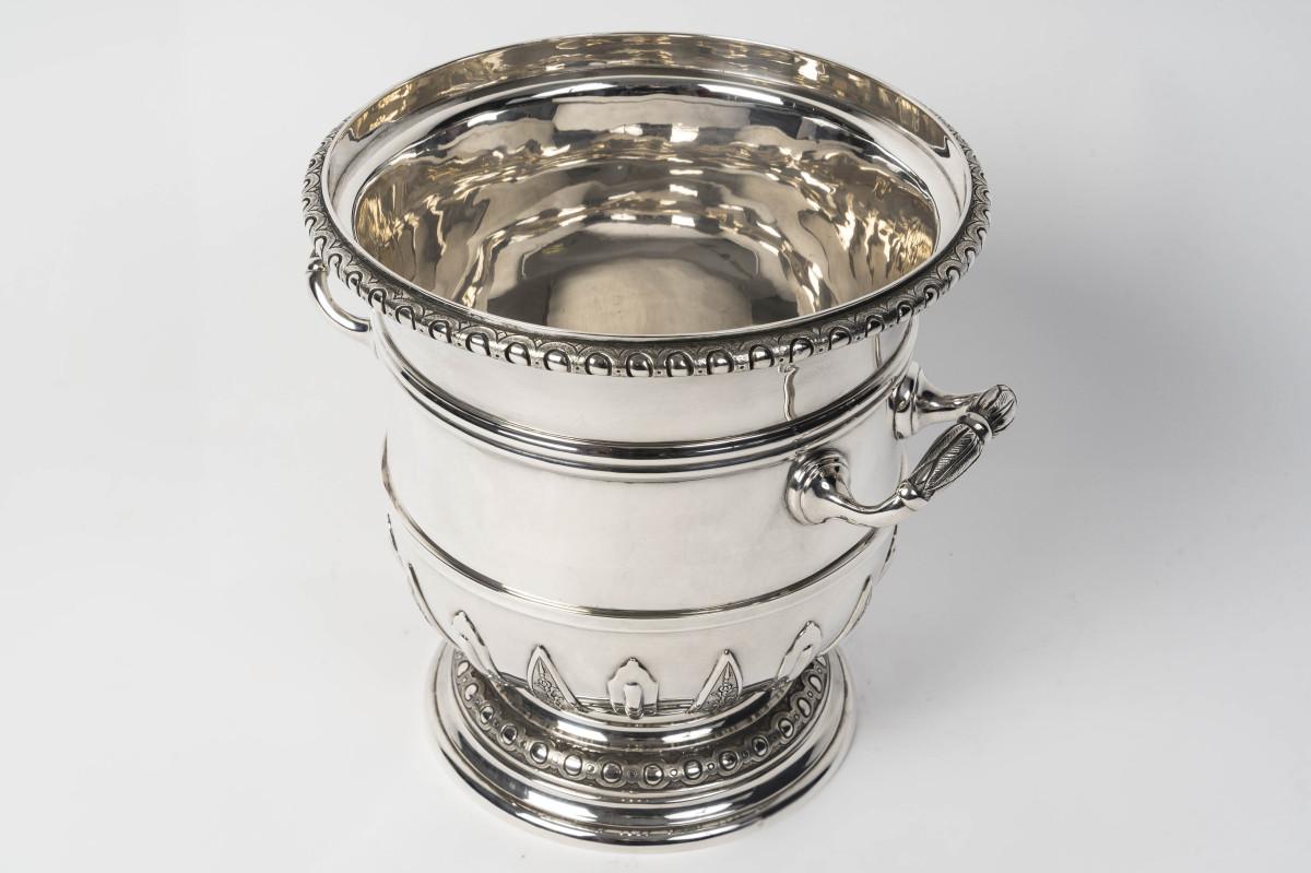 PUIFORCAT - Weinkühler aus massivem Silber im Regency-Stil, Ende 19. im Angebot 1