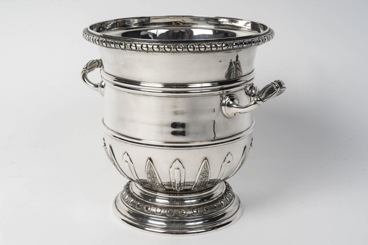 PUIFORCAT - Weinkühler aus massivem Silber im Regency-Stil, Ende 19. im Angebot 2