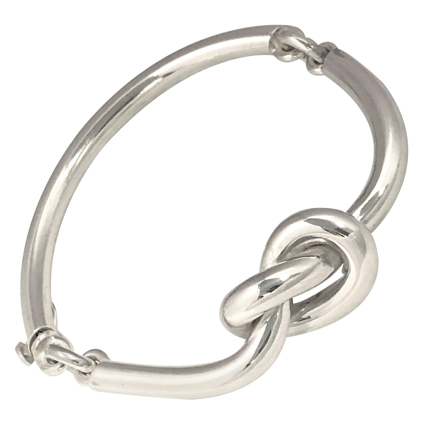 Puig Doria Sterling Silver Knot Link Bracelet For Sale at 1stDibs