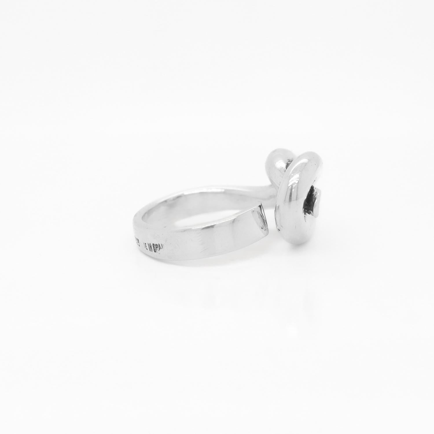 Puig Doria Sterling Silver Pretzel Knot Band Ring For Sale 7
