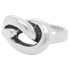 Puig Doria, bague jonc à nœud bretzel en argent sterling