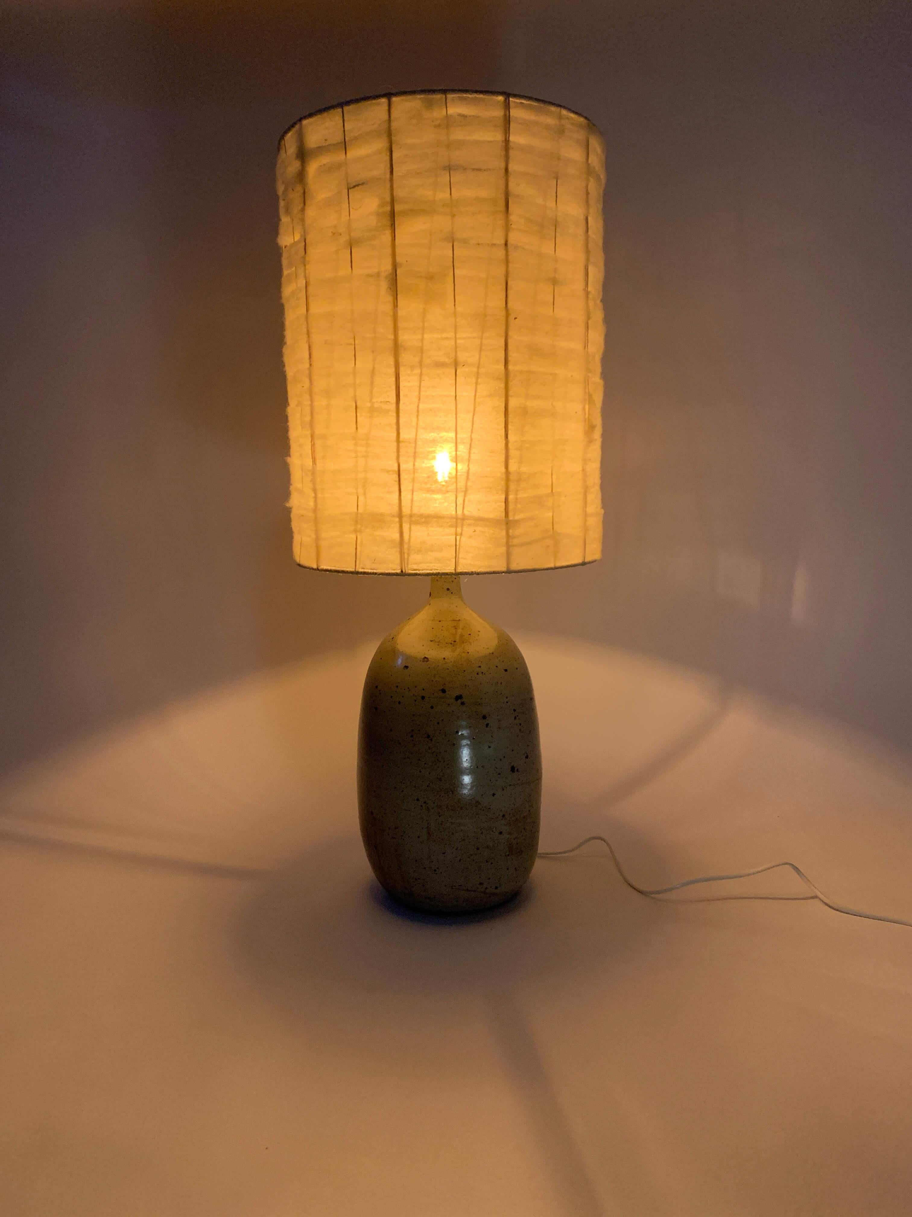 Mid-Century Modern Puisaye France table lamp For Sale