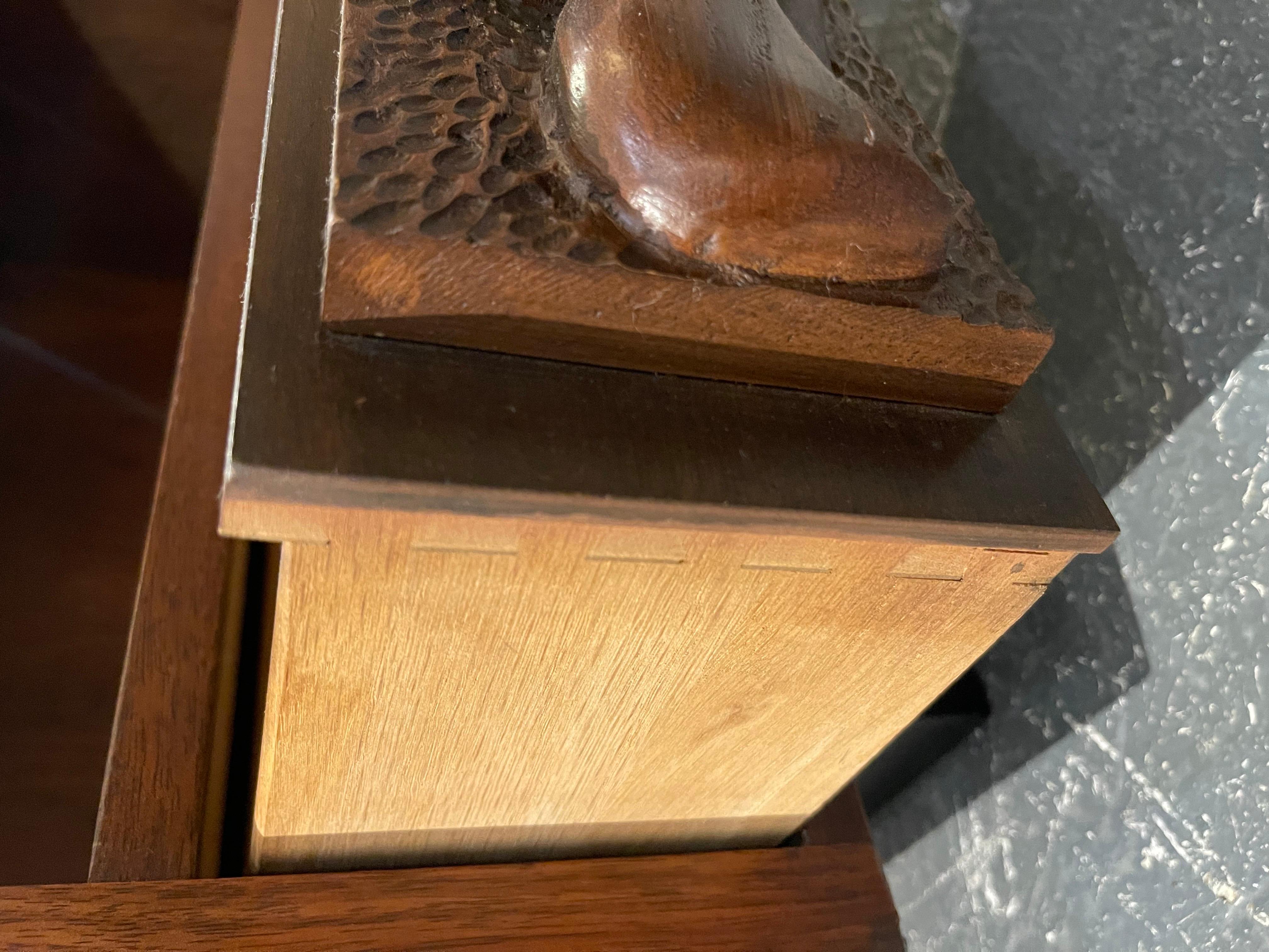 Pulaski Signed Brutalist Mid Century Entertainment Side Table Oceanic Witco In Good Condition For Sale In West Hartford, CT