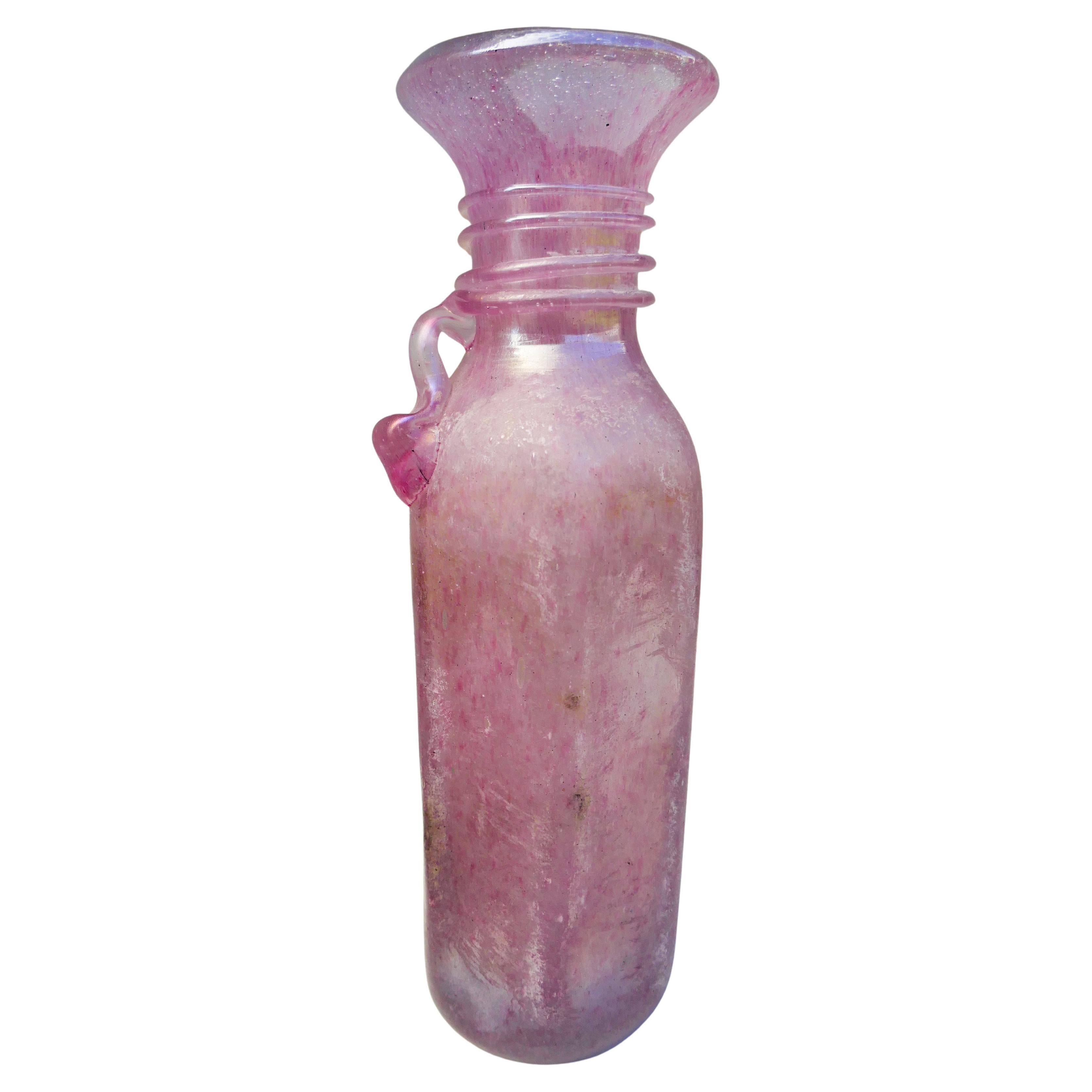 Jarrón de cristal iridiscente pulegoso scavo cristal de Murano. . Cianuro Romano clásico en venta