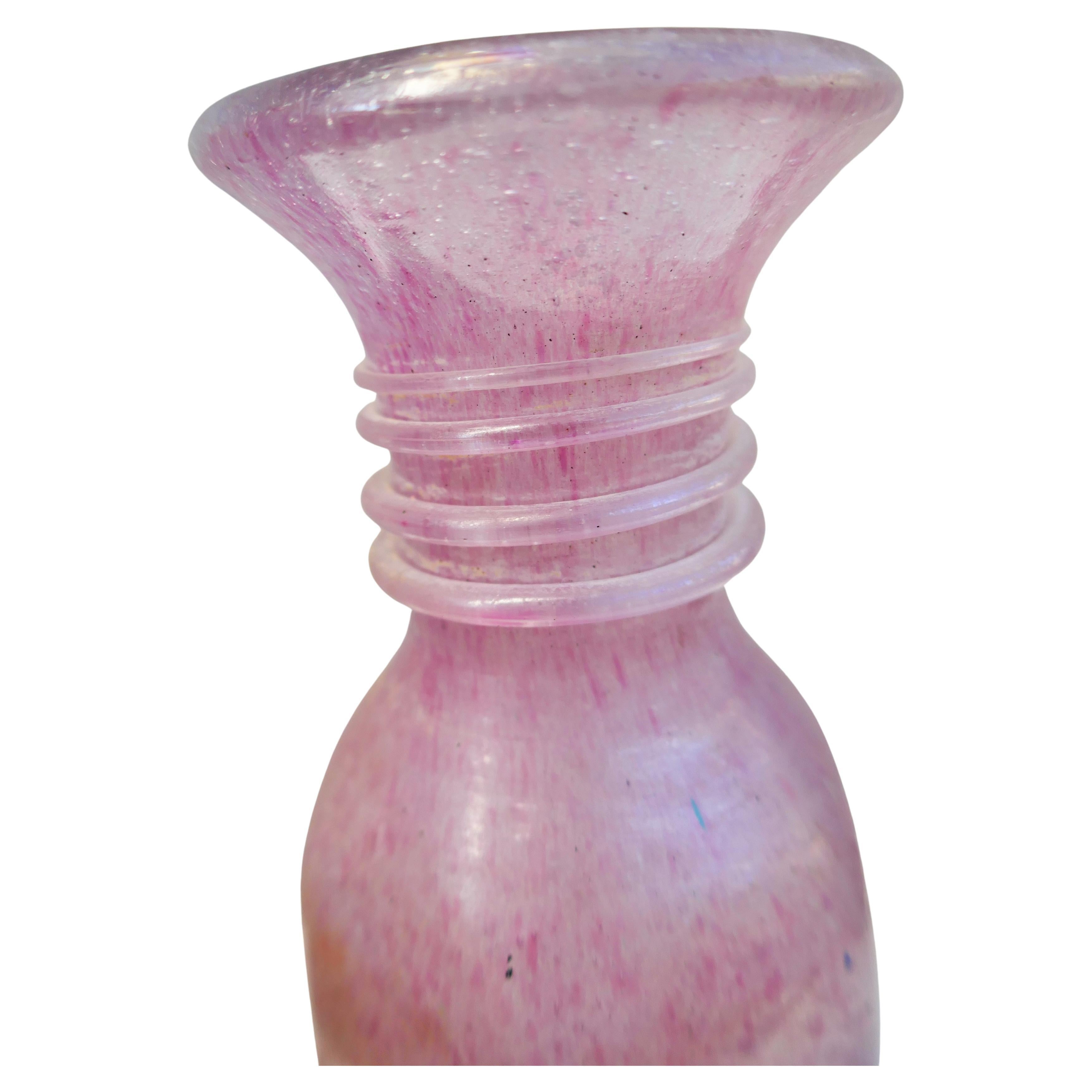 Jarrón de cristal iridiscente pulegoso scavo cristal de Murano. . Cianuro en venta 1