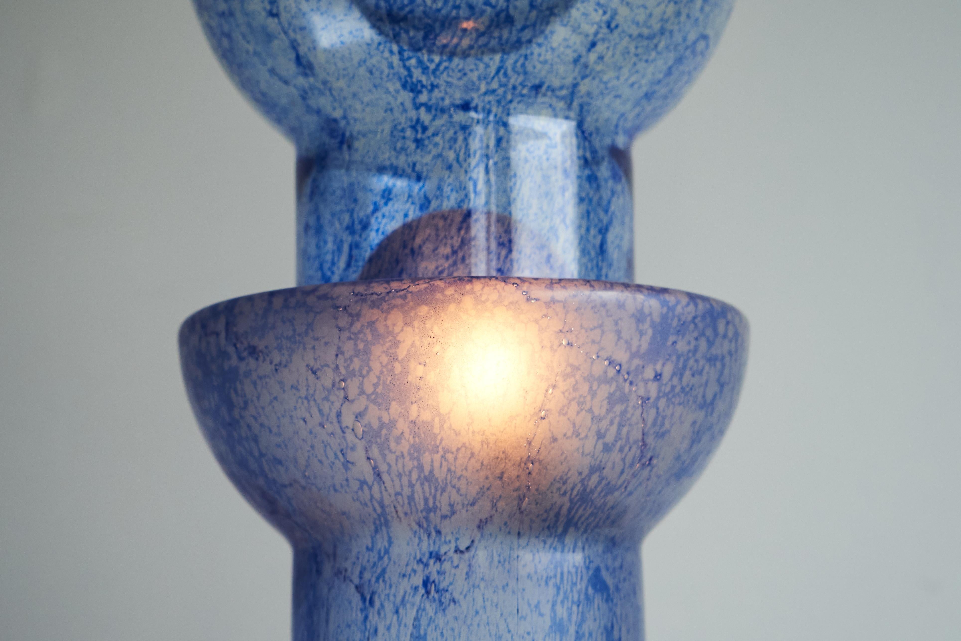 Hand-Crafted 'Pulegoso' Murano Glass Table Lamp Sculpture Italy 1970s For Sale
