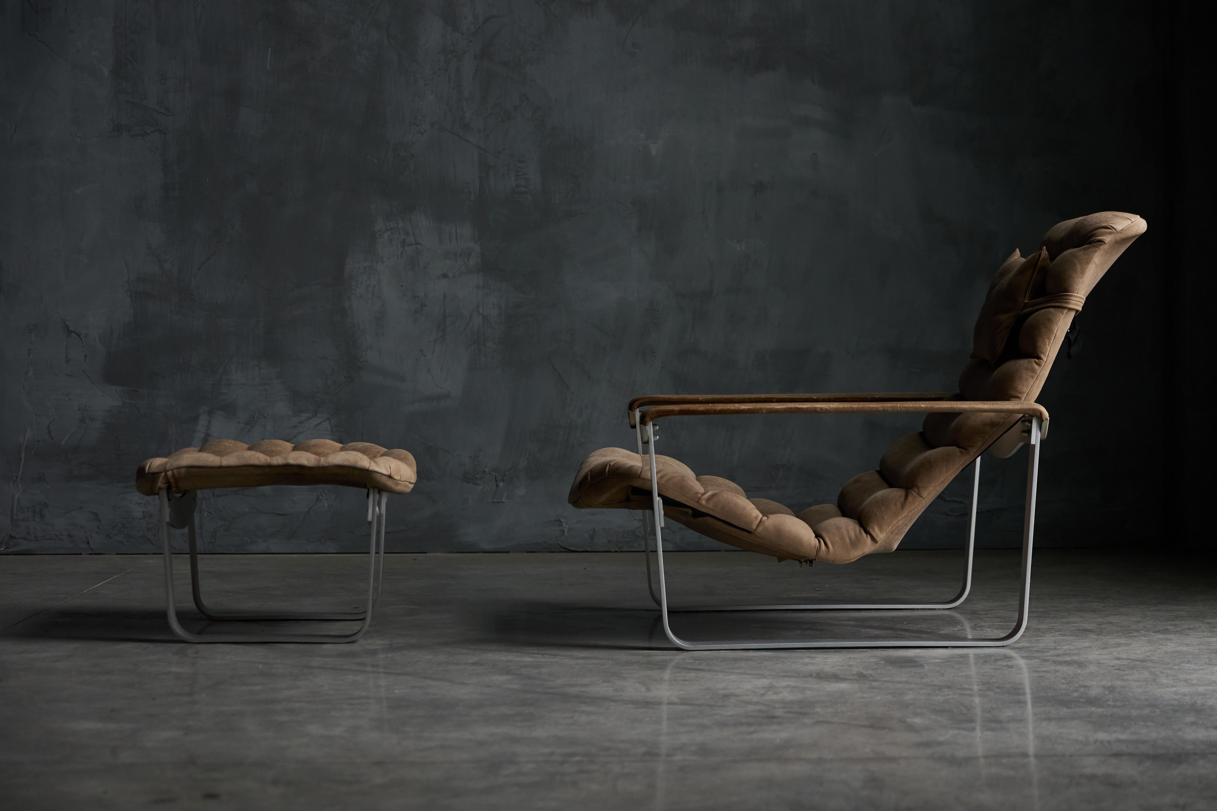 Sessel und Ottomane, Modell 