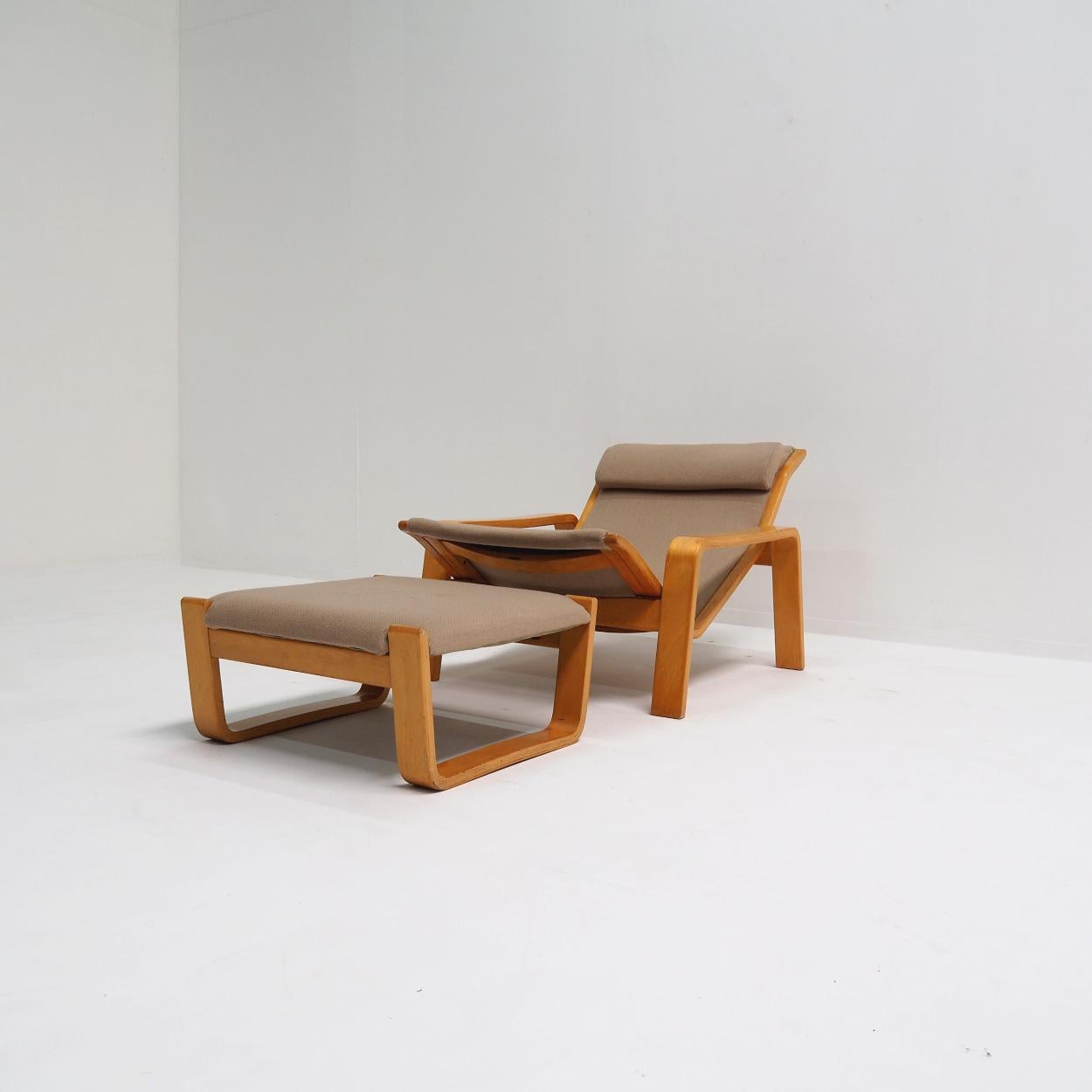 Salon 'Pulkka' avec pouf et repose-tête par Ilmari Lappalainen pour Asko en vente 1