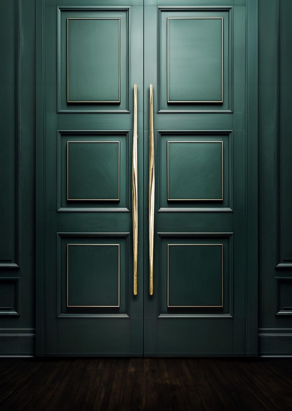 European Pull Handle - RB0 - Elandropa by Bronzamo For Sale