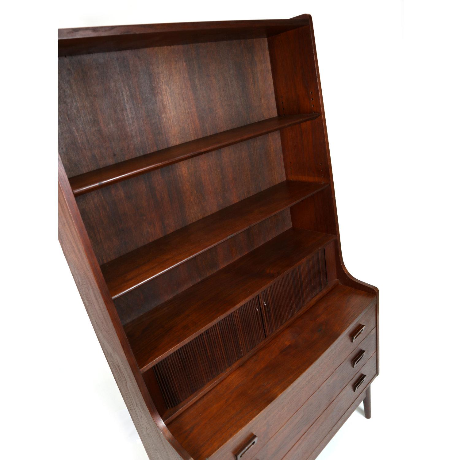 Pull-Out Desk Top Borge Mogensen Danish Teak Bookcase Tambour Door Secretary In Excellent Condition In Chattanooga, TN