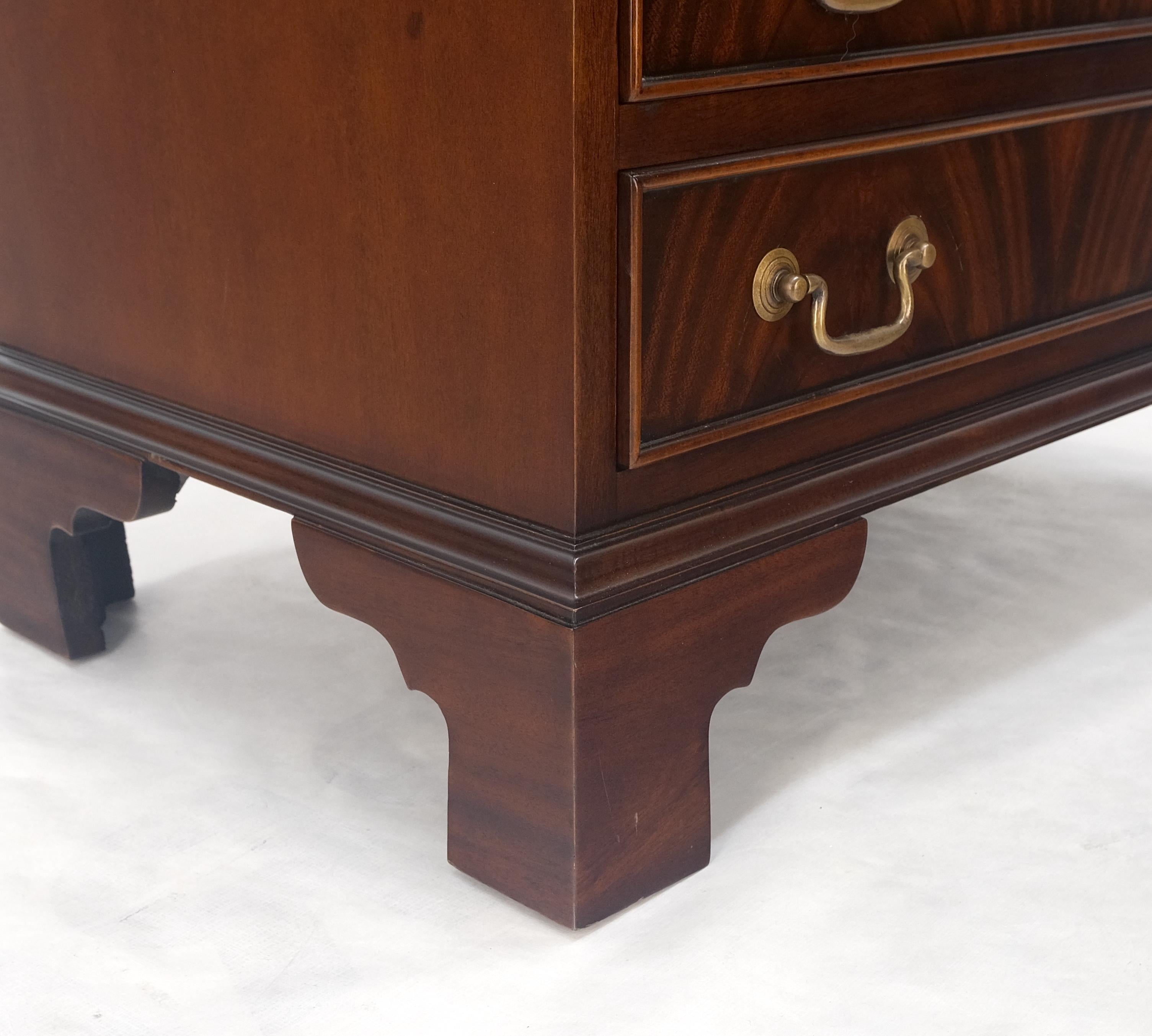 Vassoio estraibile 4 cassetti Fiamma Mogano Ottone Estrazione Compatto Cassettiera Scapolo in vendita 2