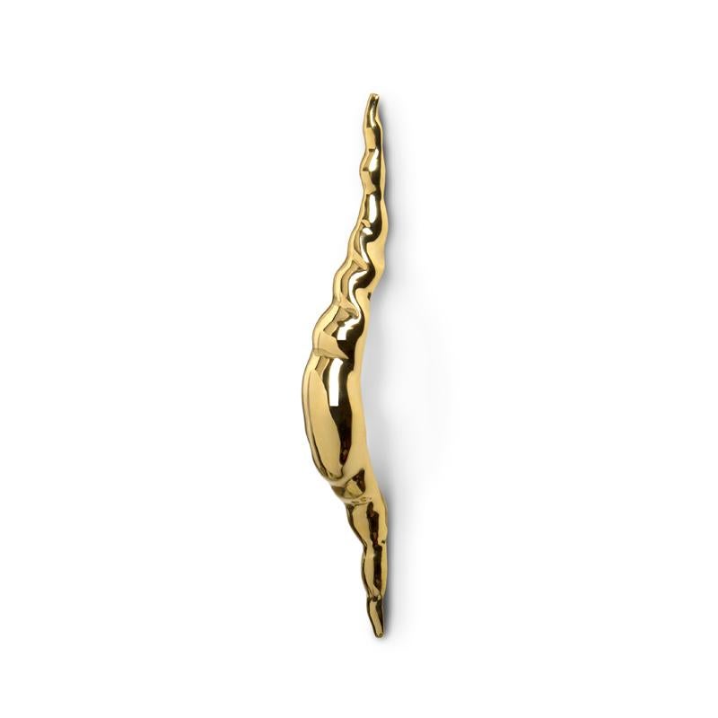 Sonoran door handle celebrates the beauty and uniqueness of the world most known desert, Providing high character and magnificence, uplifting your cupboards, sideboards, cabinet furniture designs. Also available in brushed brass, aged brass and