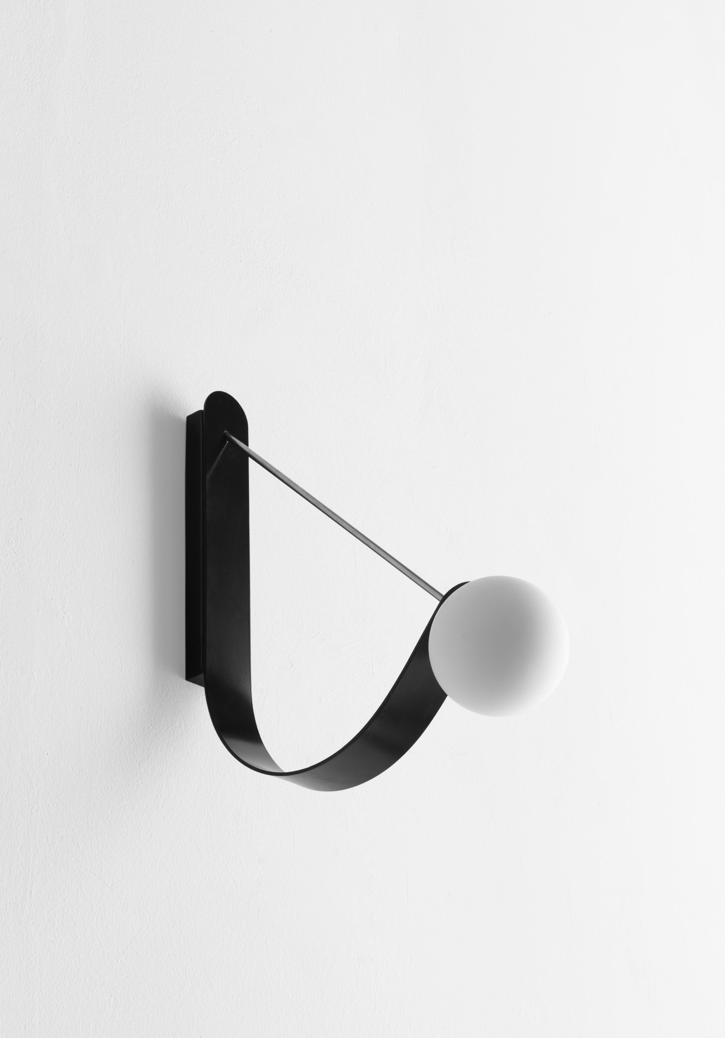 Français Pulp Sconce Lamp de Frédéric Saulou
