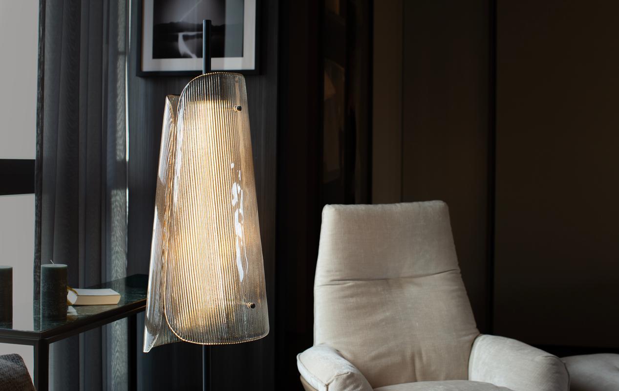 Européen Lampadaire Pulpo Bent Two de Sebastian Herkner en vente