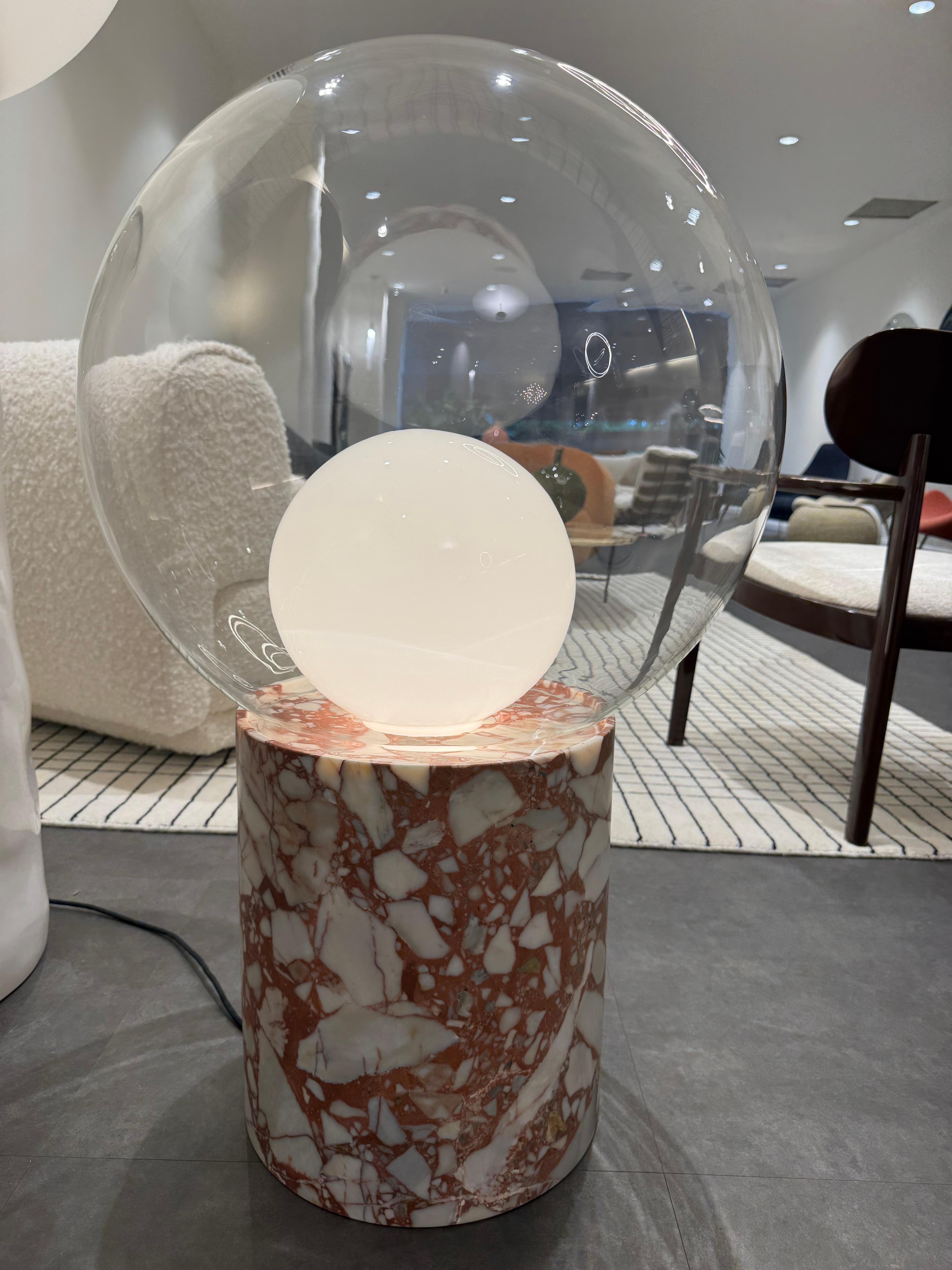 Lámpara de pie Pulpo Boule de BY SEBASTIAN HERKNER en STOCK en Excelente estado para la venta en New York, NY