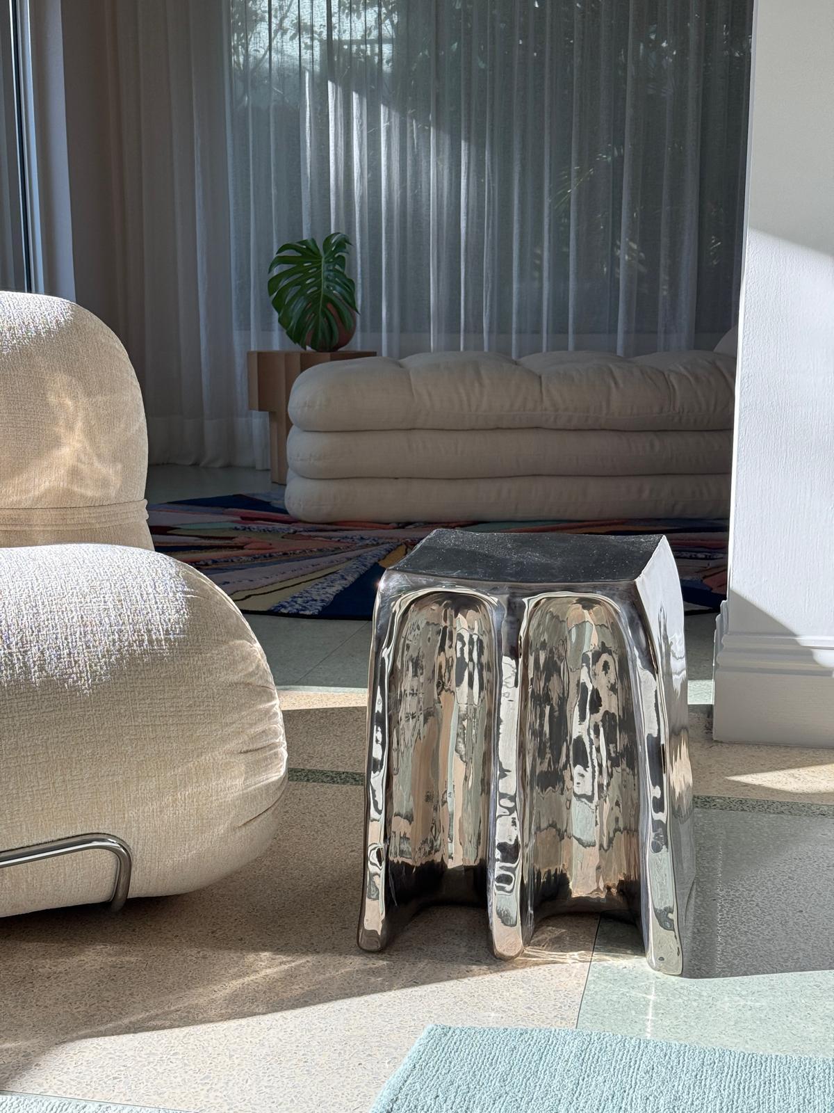 Pulpo Chouchou Ceramic  Side table by LORENZO ZANOVELLO in STOCK en vente 6