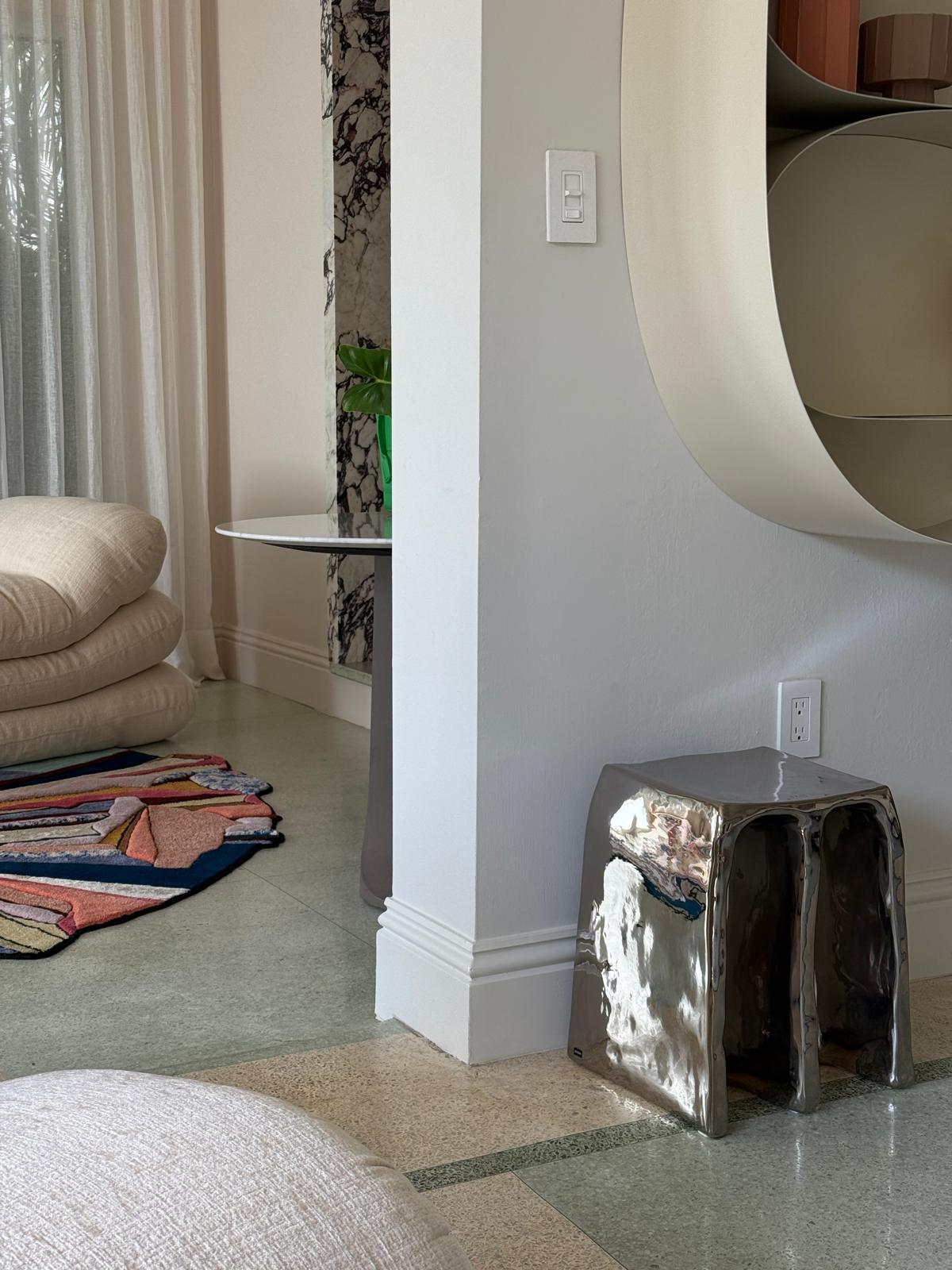 Céramique Pulpo Chouchou Ceramic  Side table by LORENZO ZANOVELLO in STOCK en vente