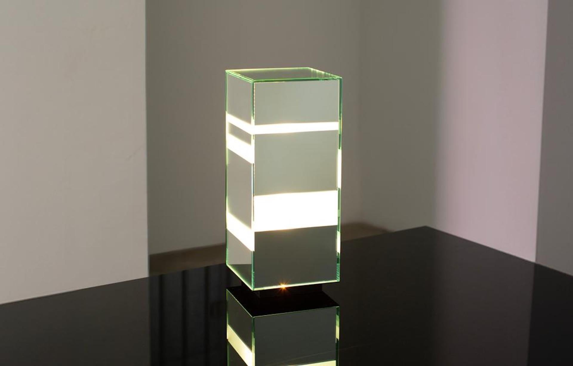 Pulpo Horizon TABLE LIGHT BY SEBASTIAN HERKNER In New Condition For Sale In New York, NY