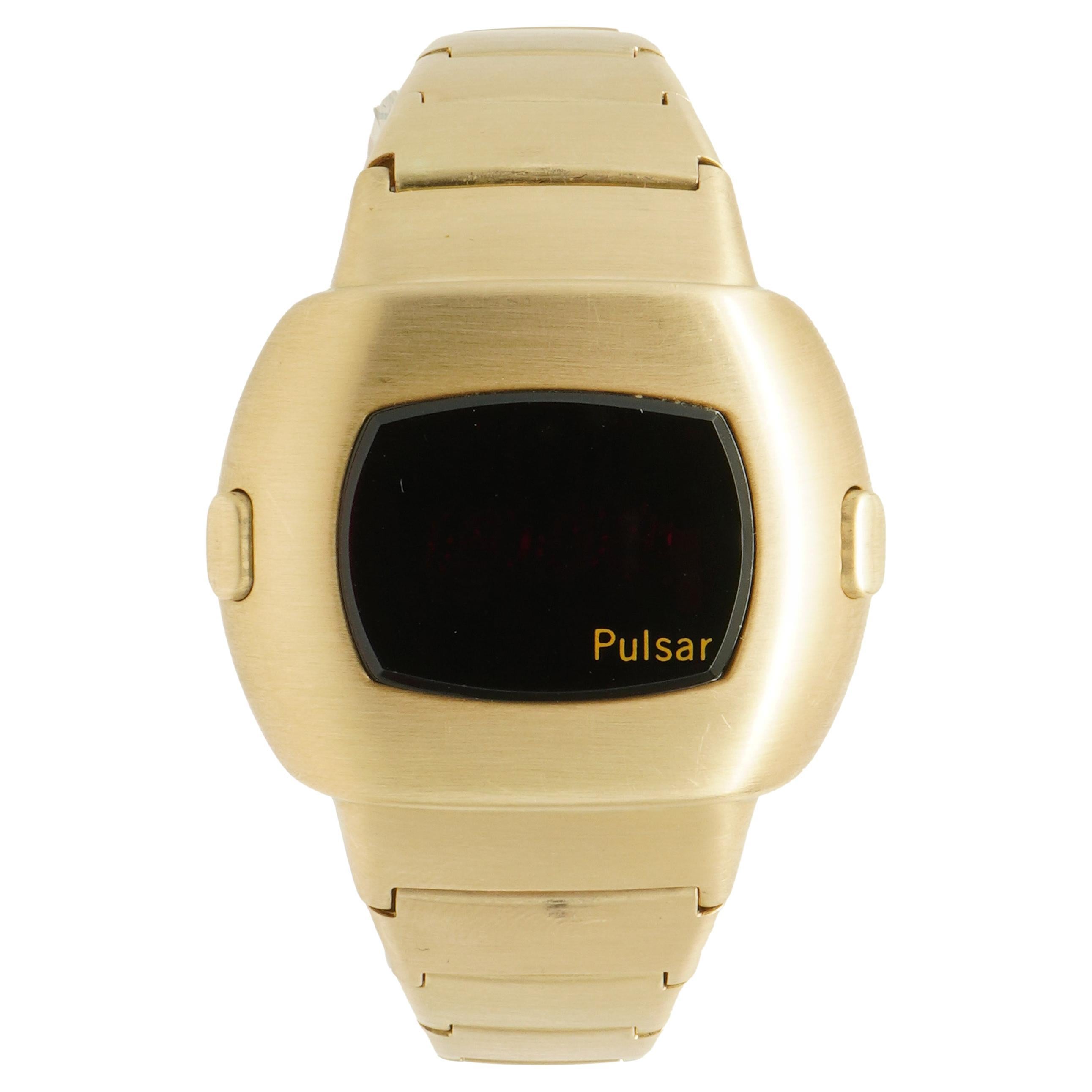 Pulsar 14k Yellow Gold Time Computer 41mm For Sale