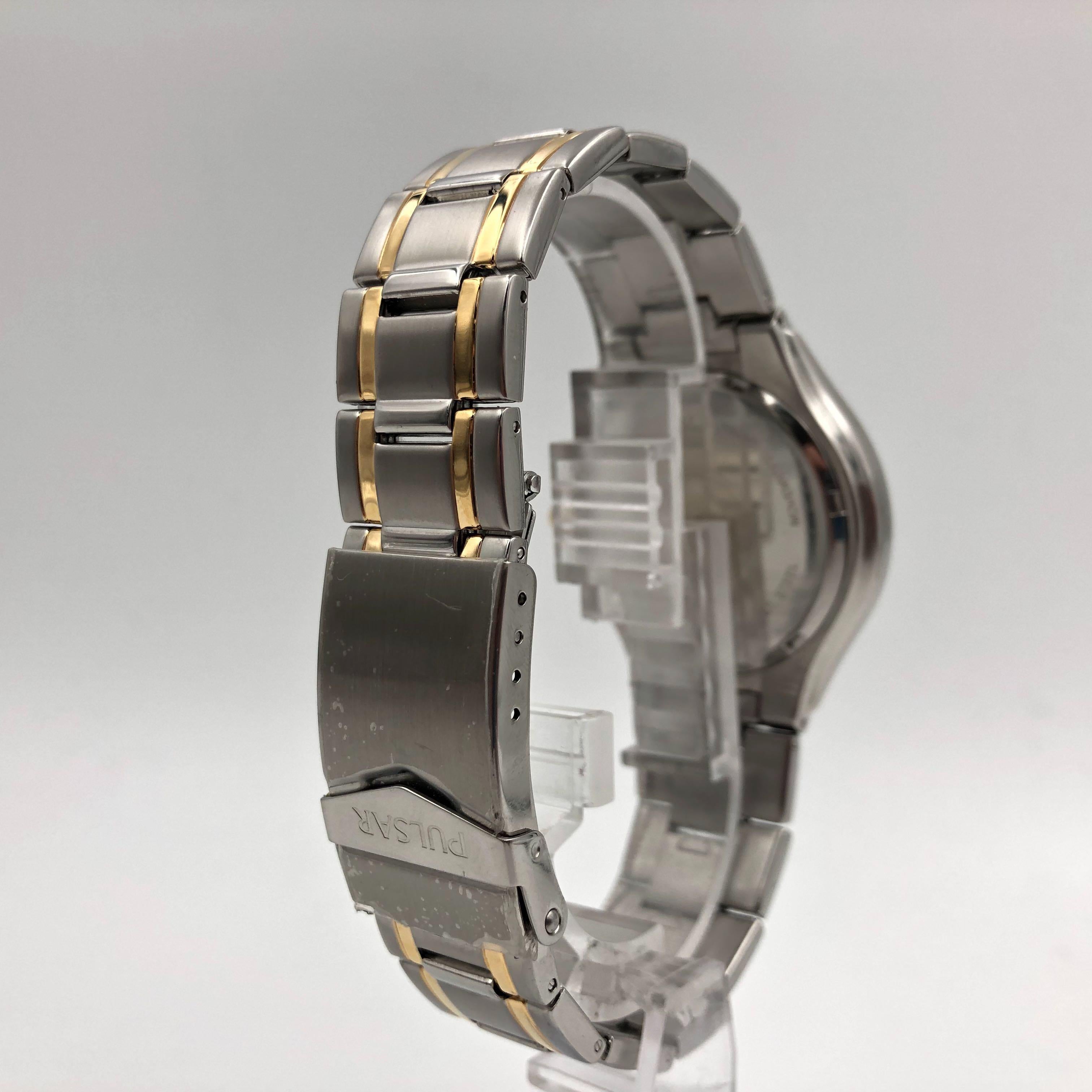 Pulsar Dress Day Date Zweifarbige Stahl Silber Zifferblatt Quarz Herrenuhr PXH097 1