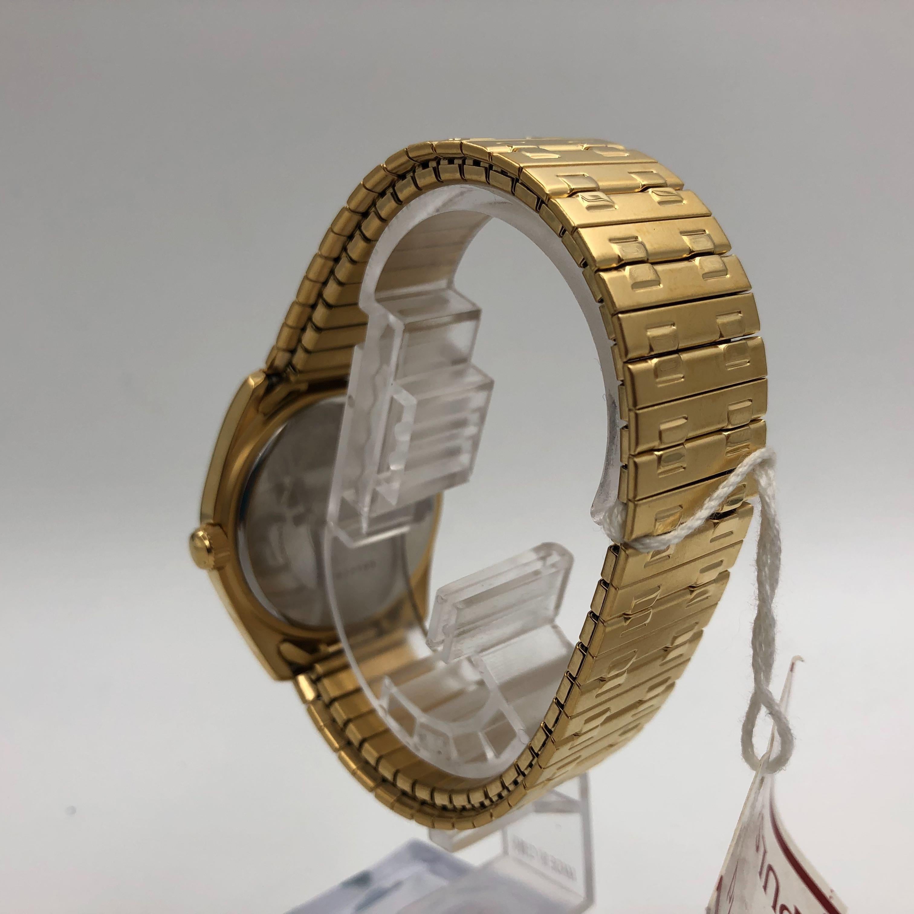 Pulsar Gold-Tone Steel Champagne Dial Expansion Bracelet Men Quartz ...