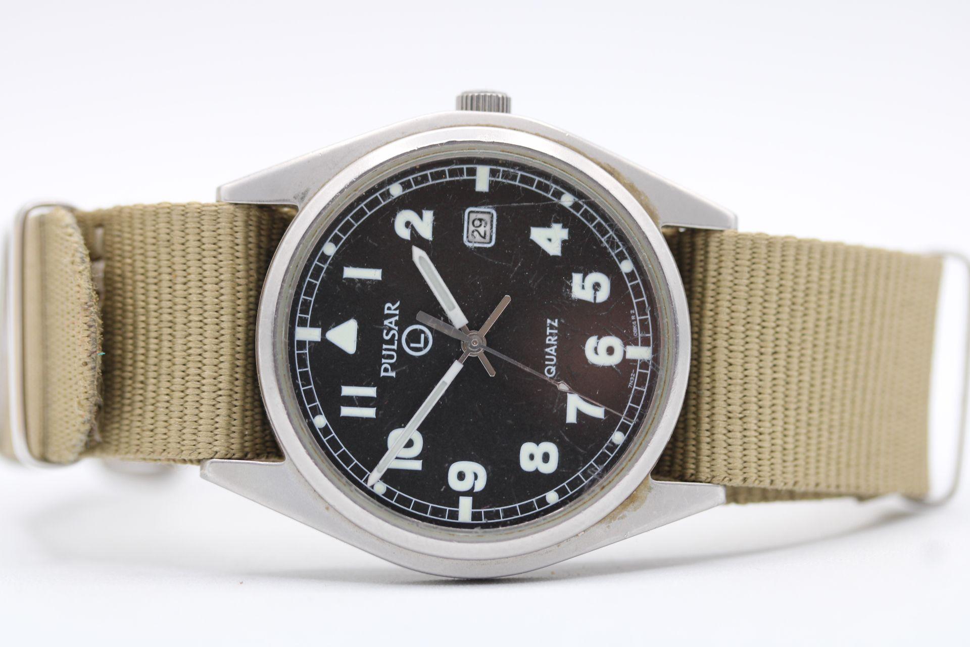 
This Pulsar Military G10 was issued around 2004 under the Nato ref 6645.

In general good condition and fine working order this quartz powered military watch operates from a Seiko movement made to the specifications of Nato.

Date shown at '3', the
