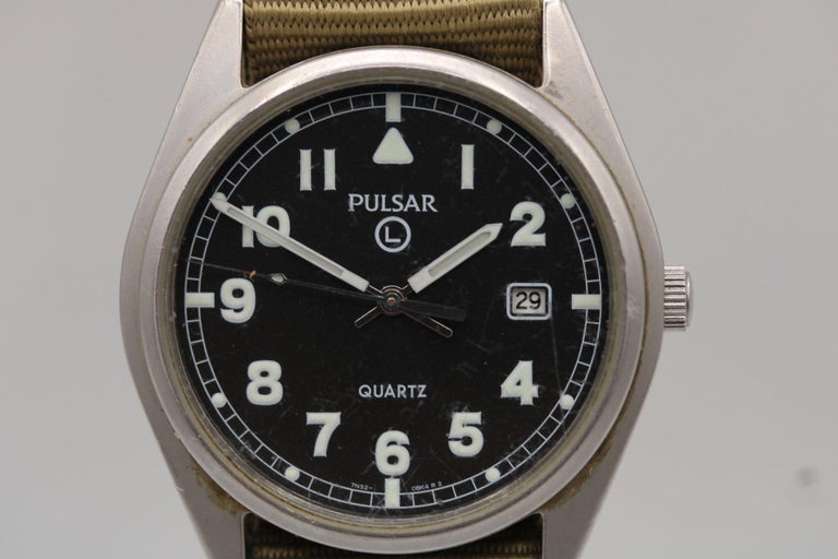 Pulsar Military G10 6645-99 2004 sur 1stDibs France