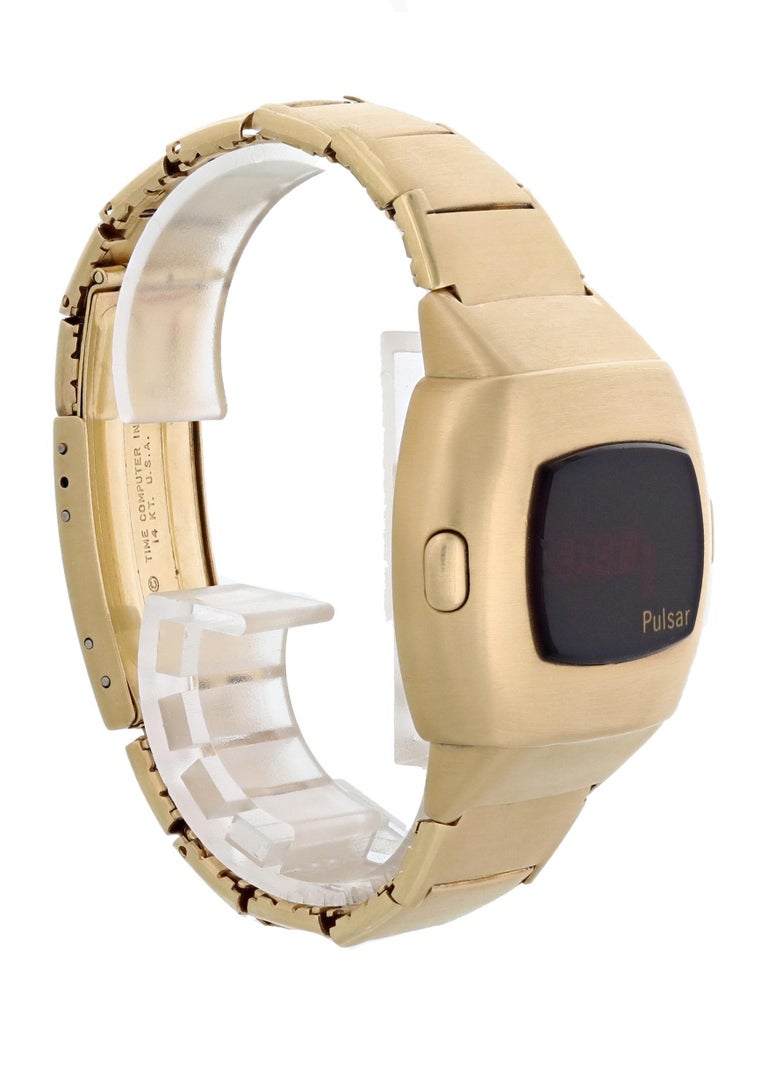 Pulsar Time Computer P3 Led Solid Gold Watch For Sale at 1stDibs ...