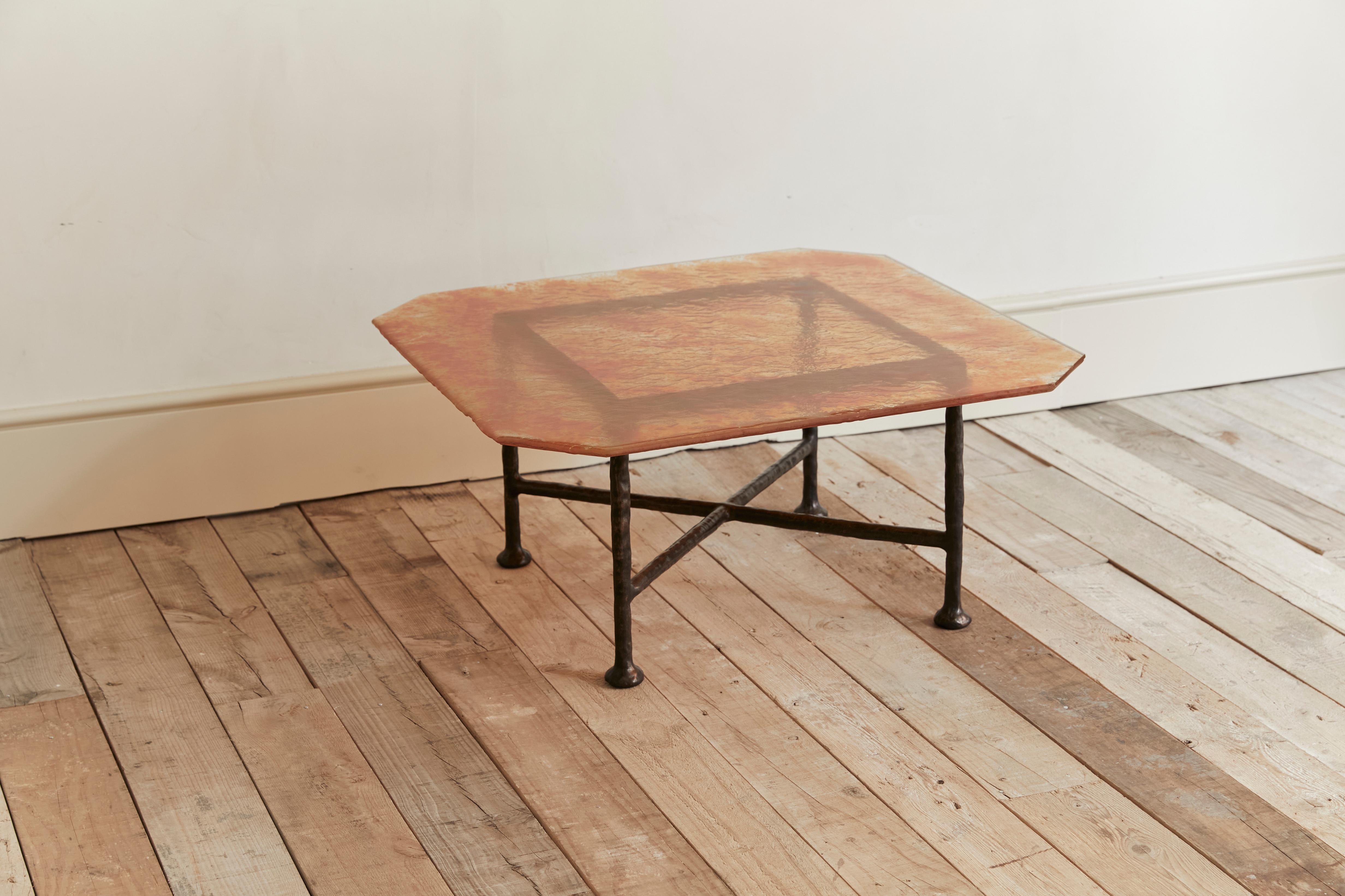 Pulver Iron table, bronze sculptured structure and handmade glass table top. For Sale 2