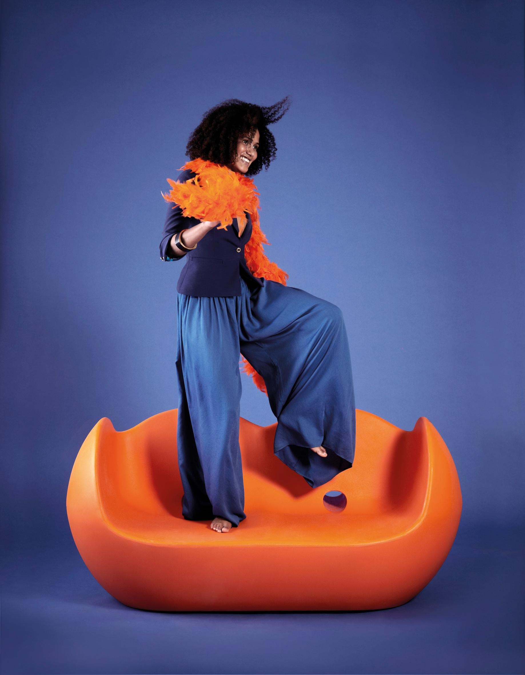 Postmoderne Canapé à bascule Pumpkin Orange Blossy par Karim Rashid en vente